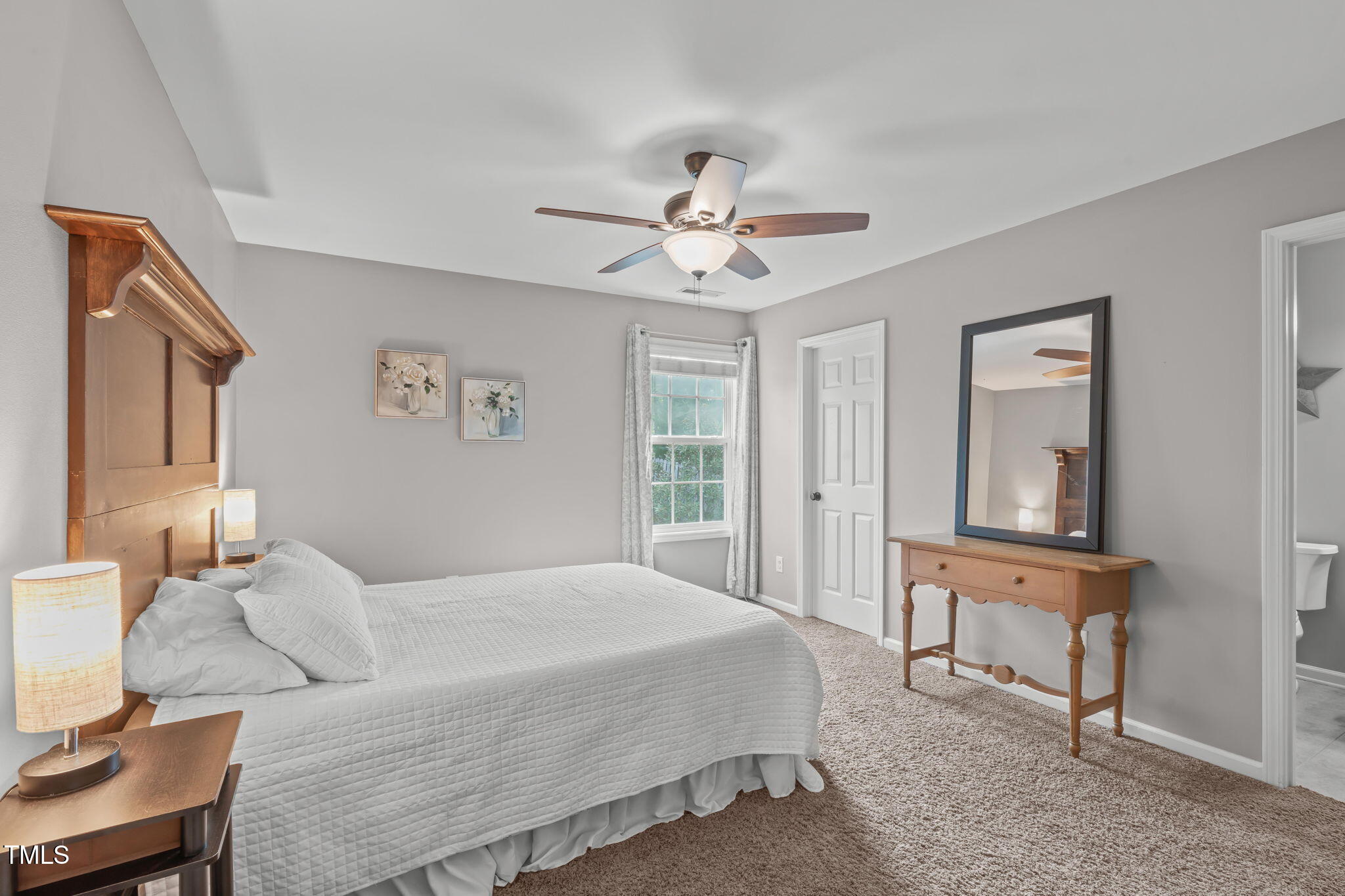 2109 Hemlock Hill Drive