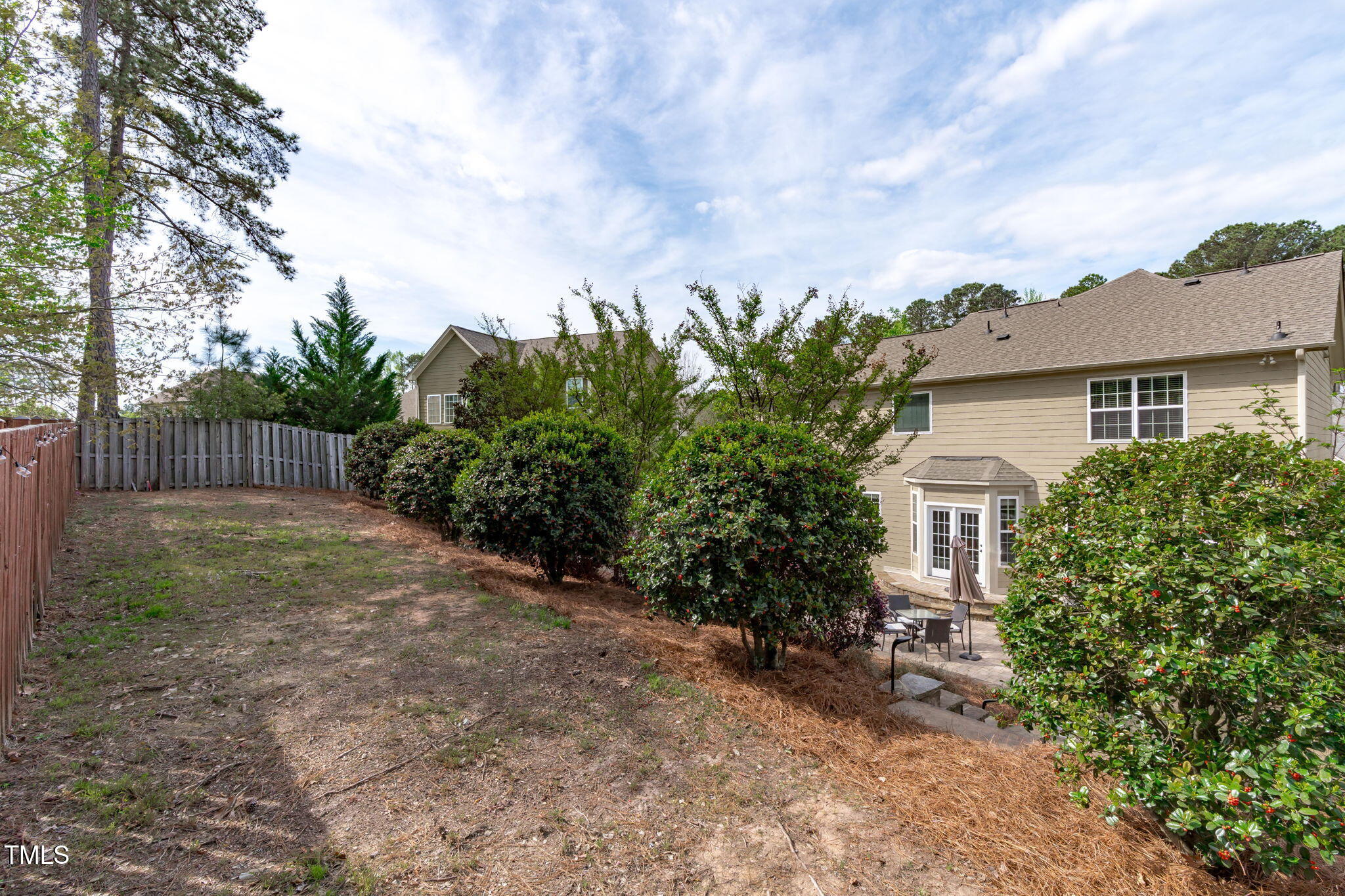 2109 Hemlock Hill Drive
