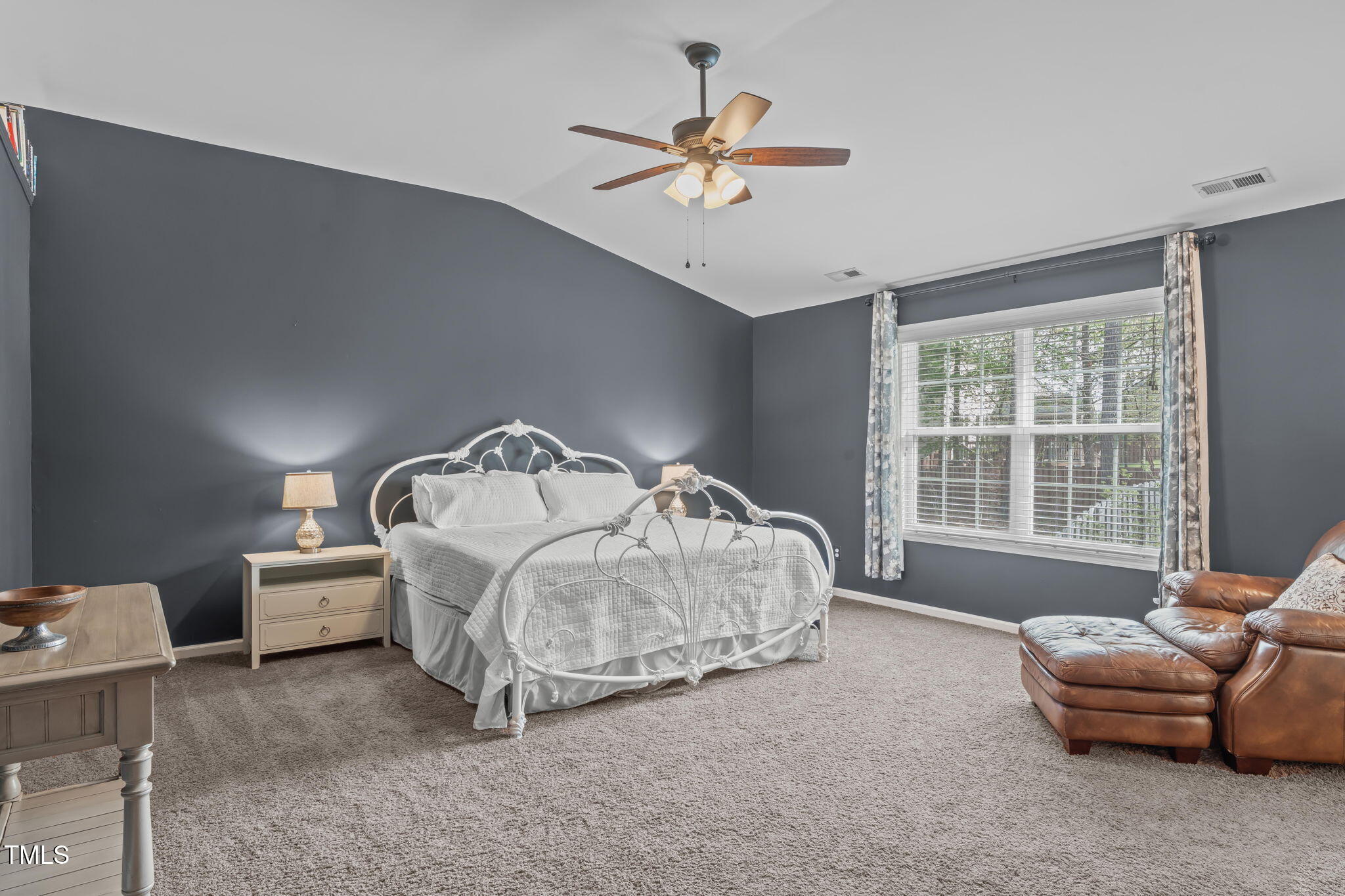 2109 Hemlock Hill Drive