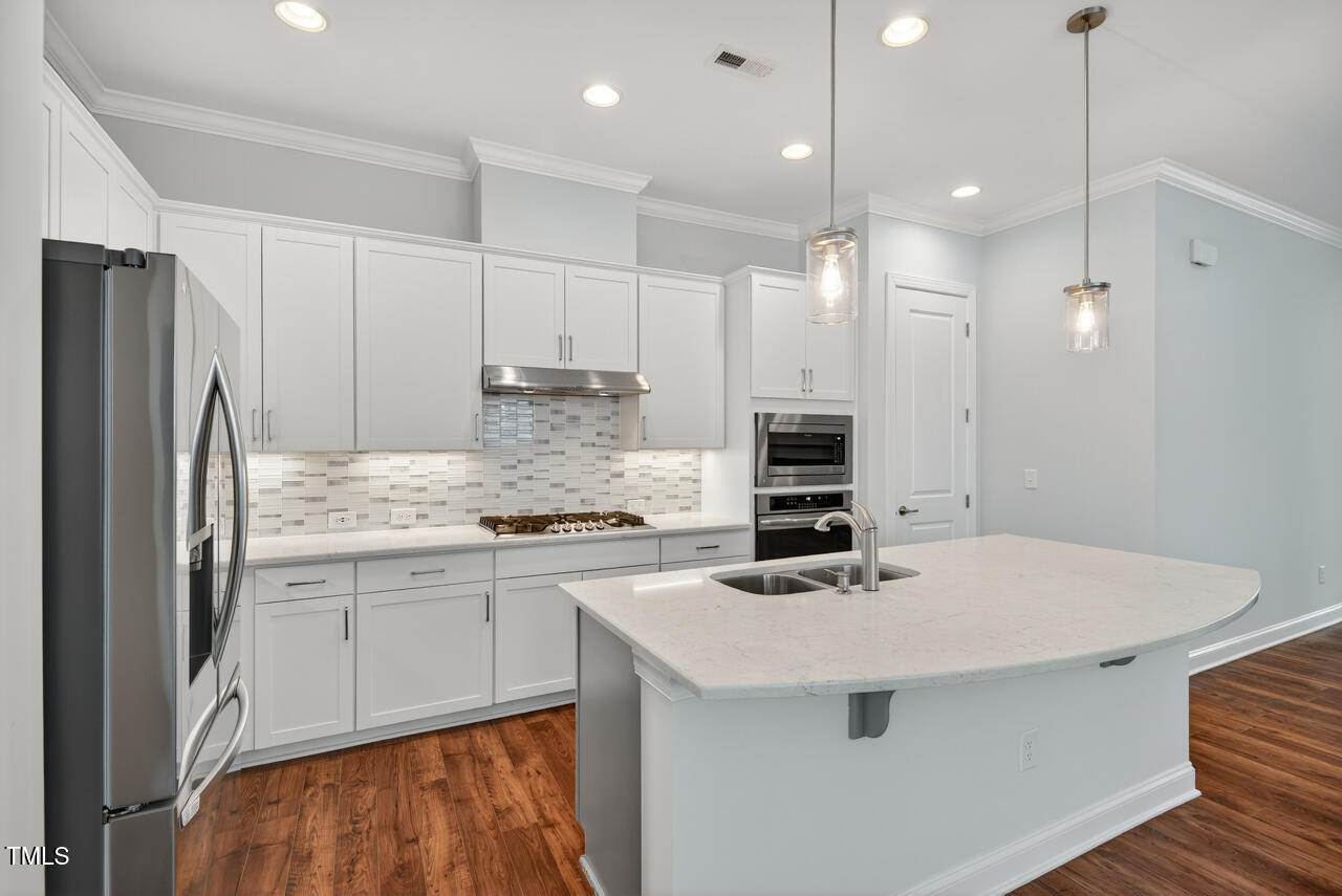 330 Middleton Place