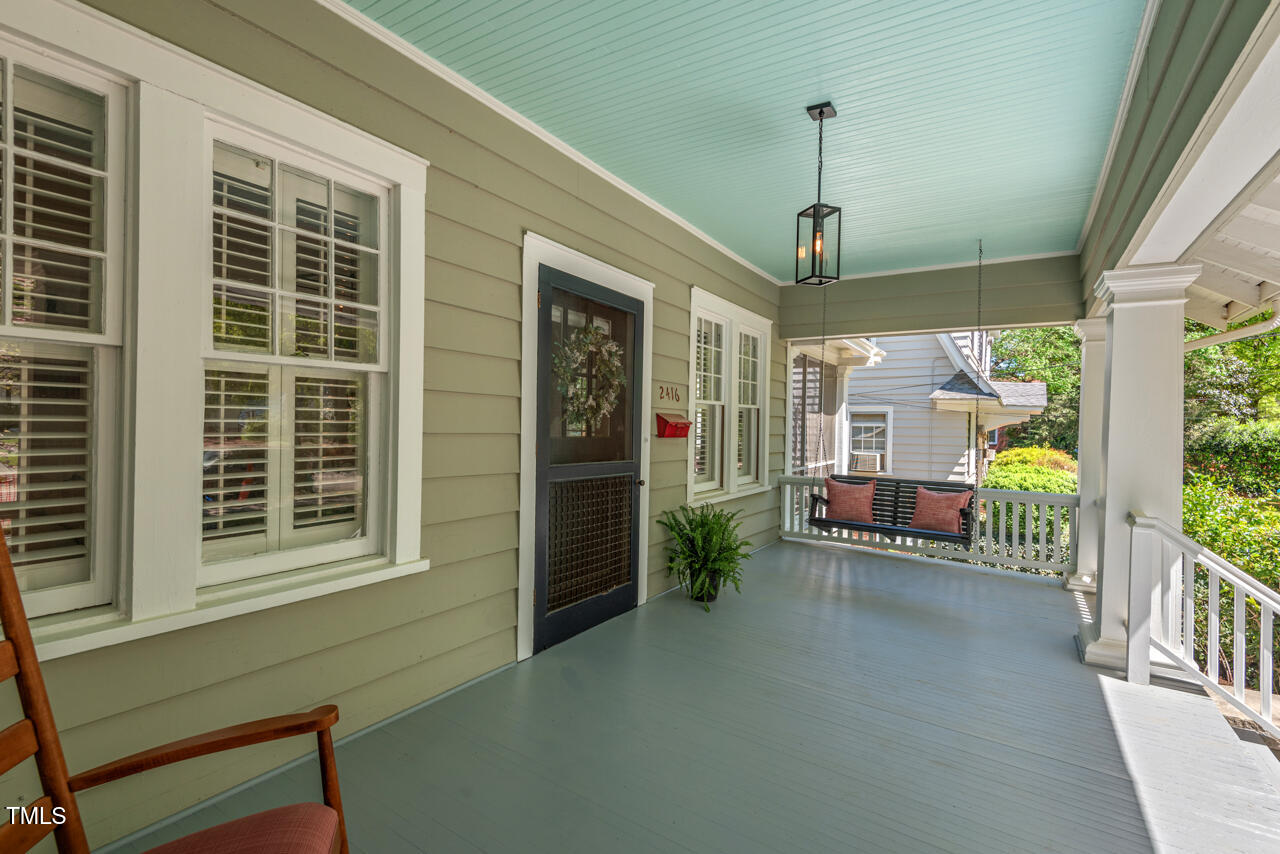 2416 W Club Boulevard