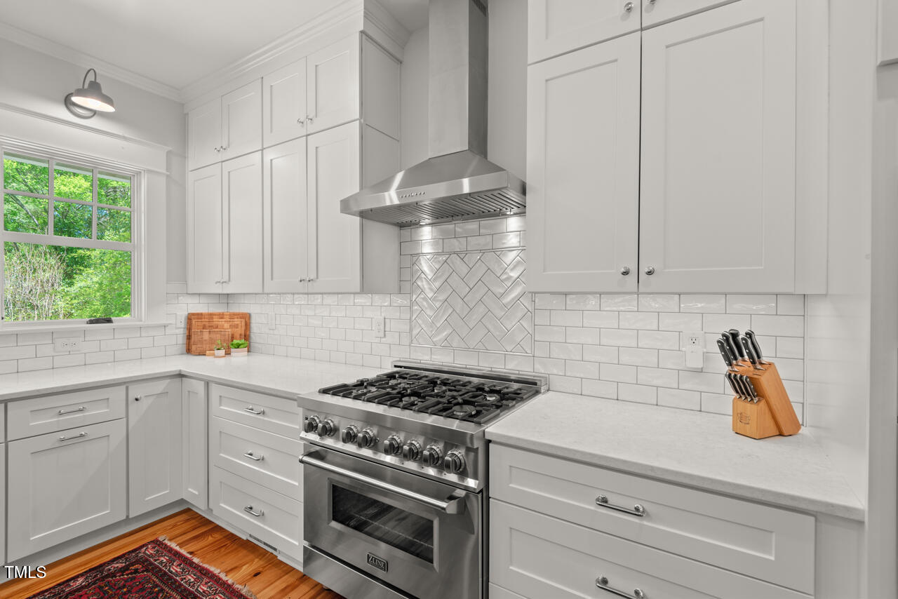 2416 W Club Boulevard