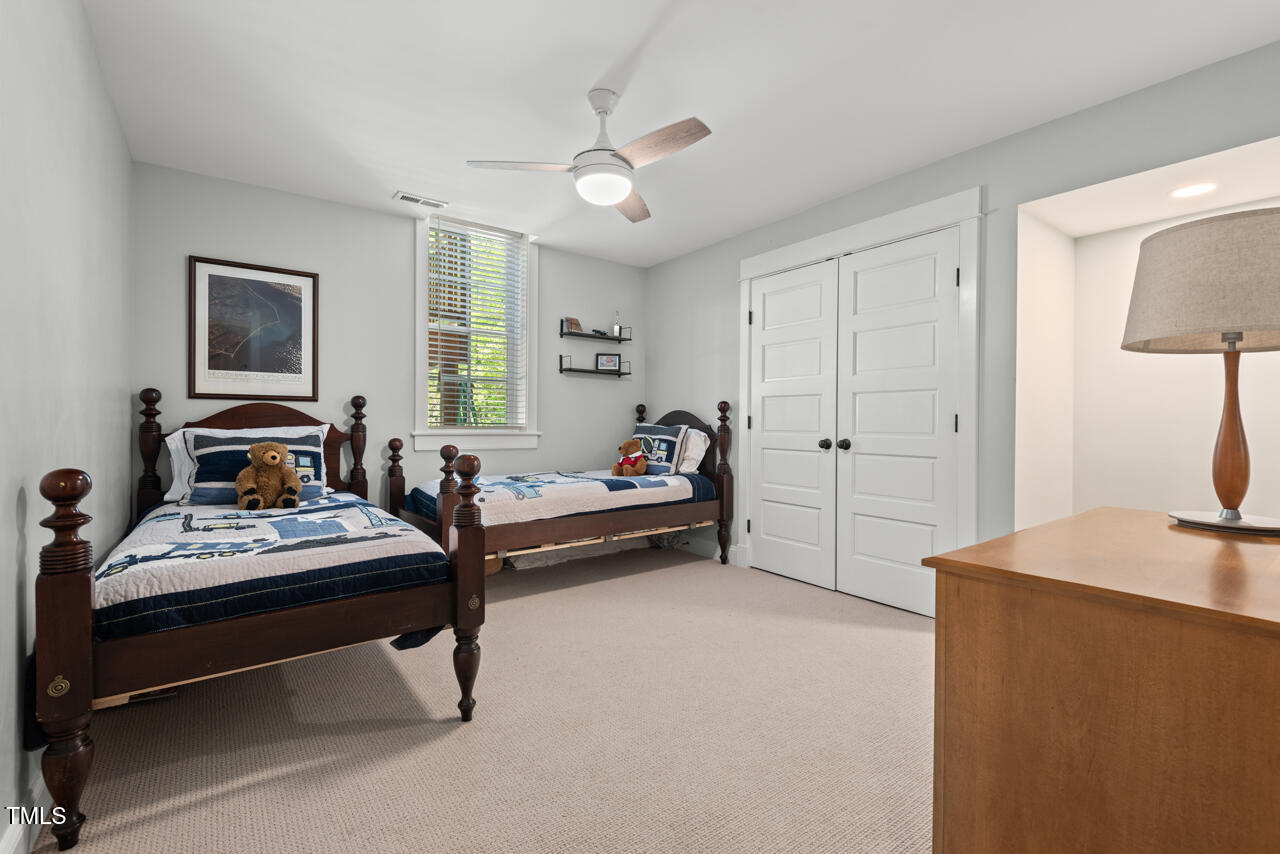 2416 W Club Boulevard