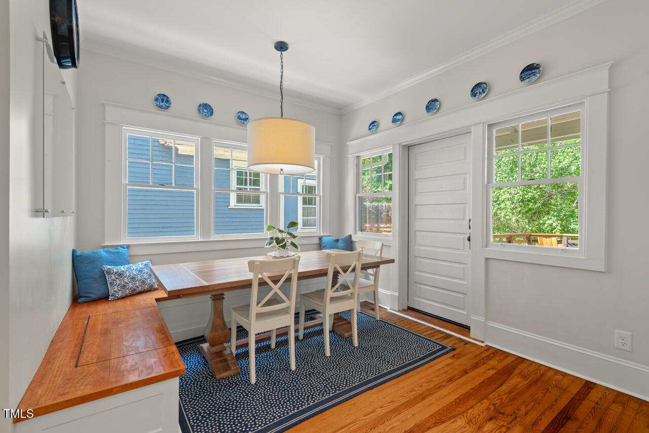 2416 W Club Boulevard