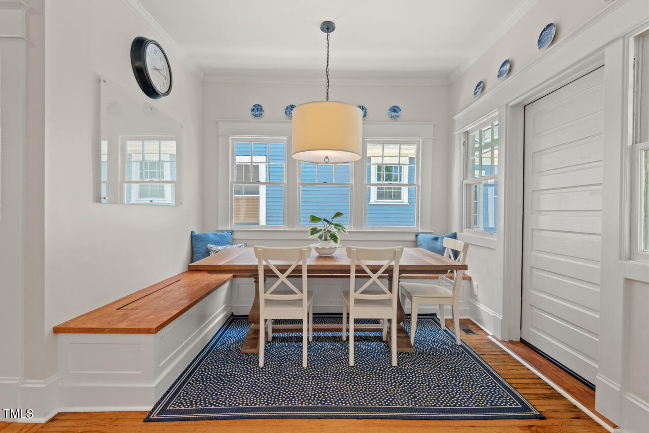 2416 W Club Boulevard