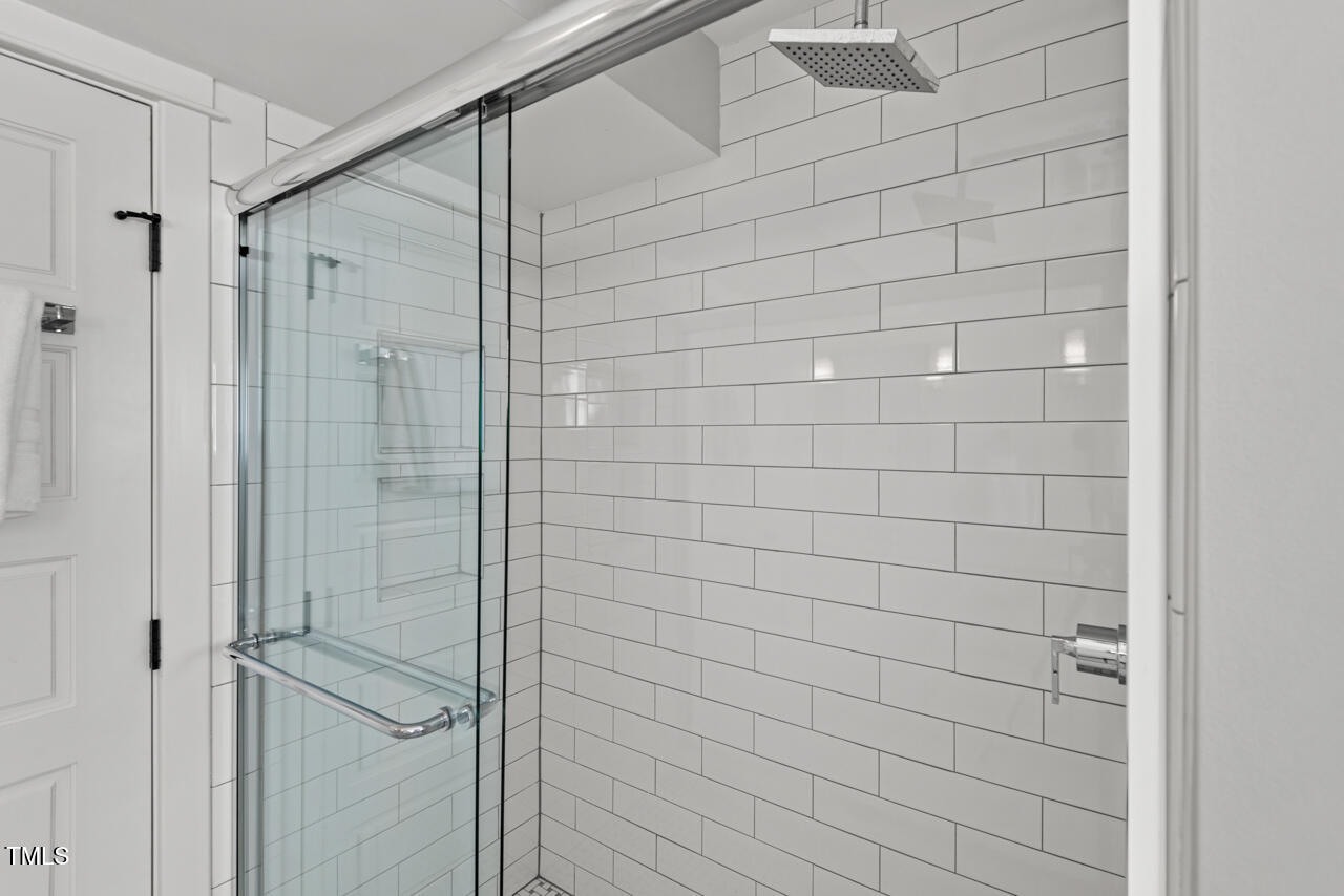 2416 W Club Boulevard