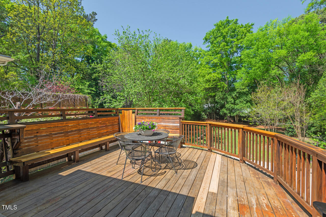 2416 W Club Boulevard