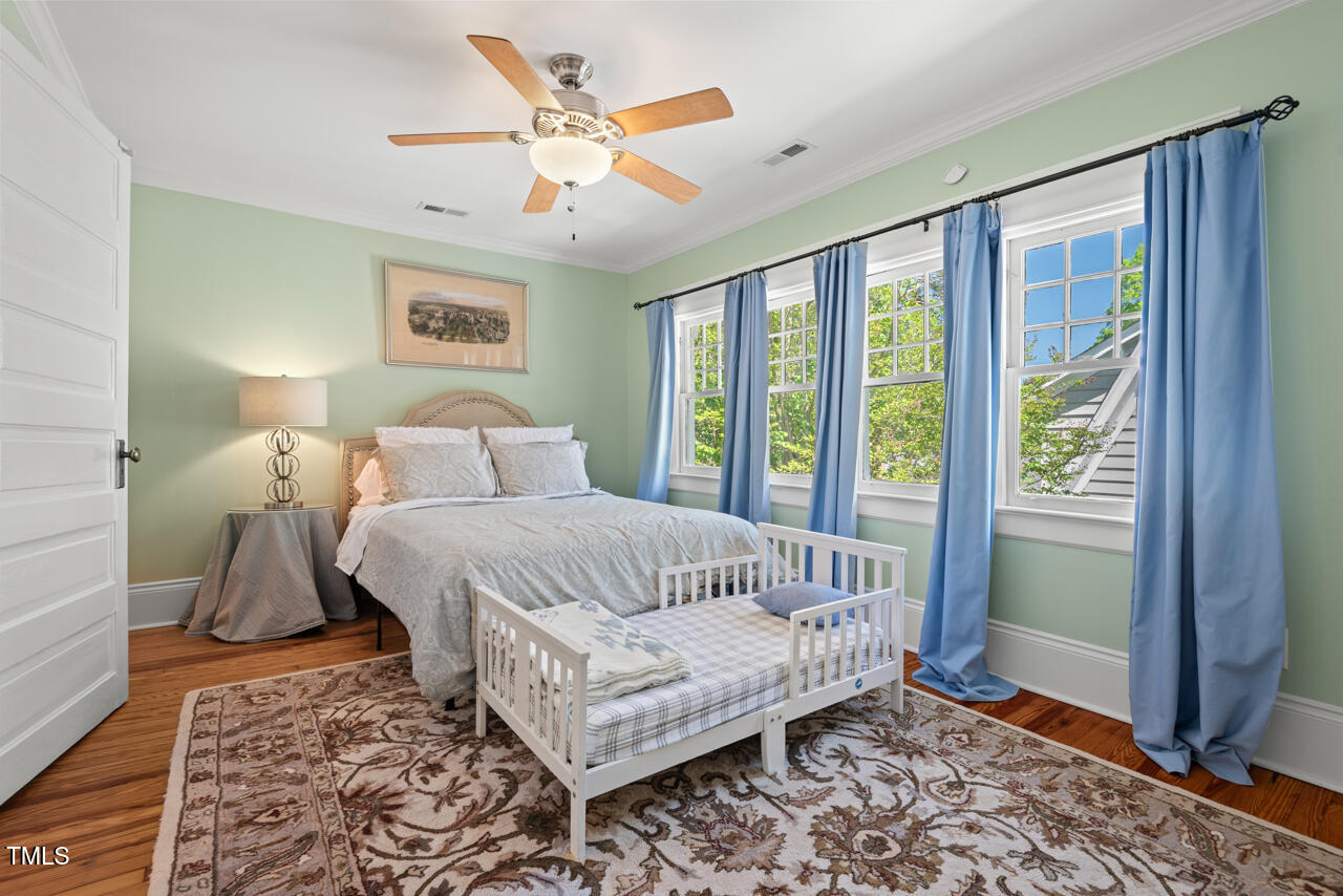 2416 W Club Boulevard