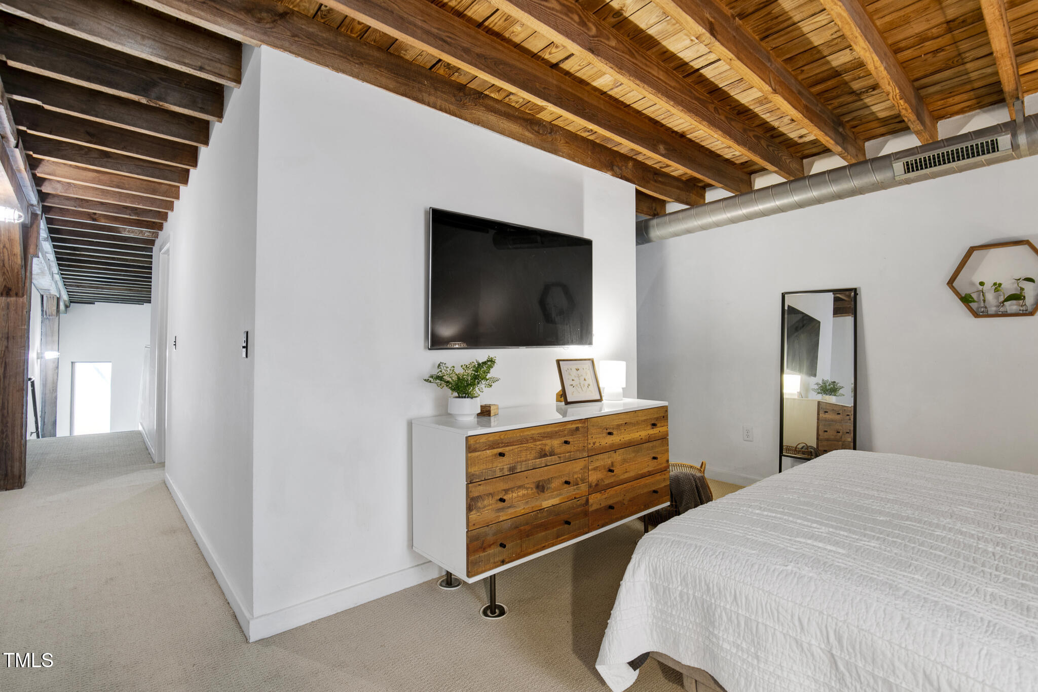 701 W Trinity Avenue # 116