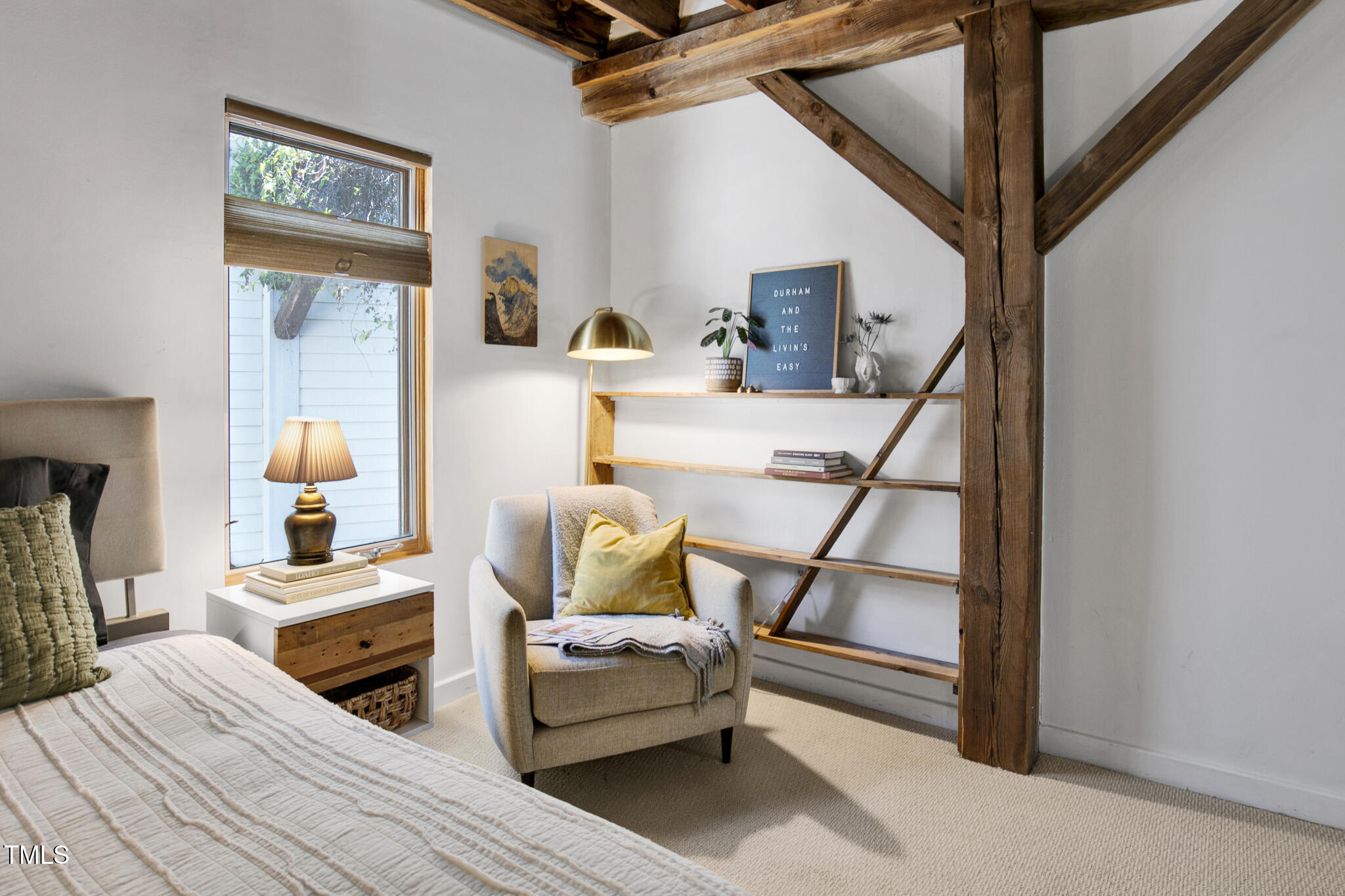 701 W Trinity Avenue # 116