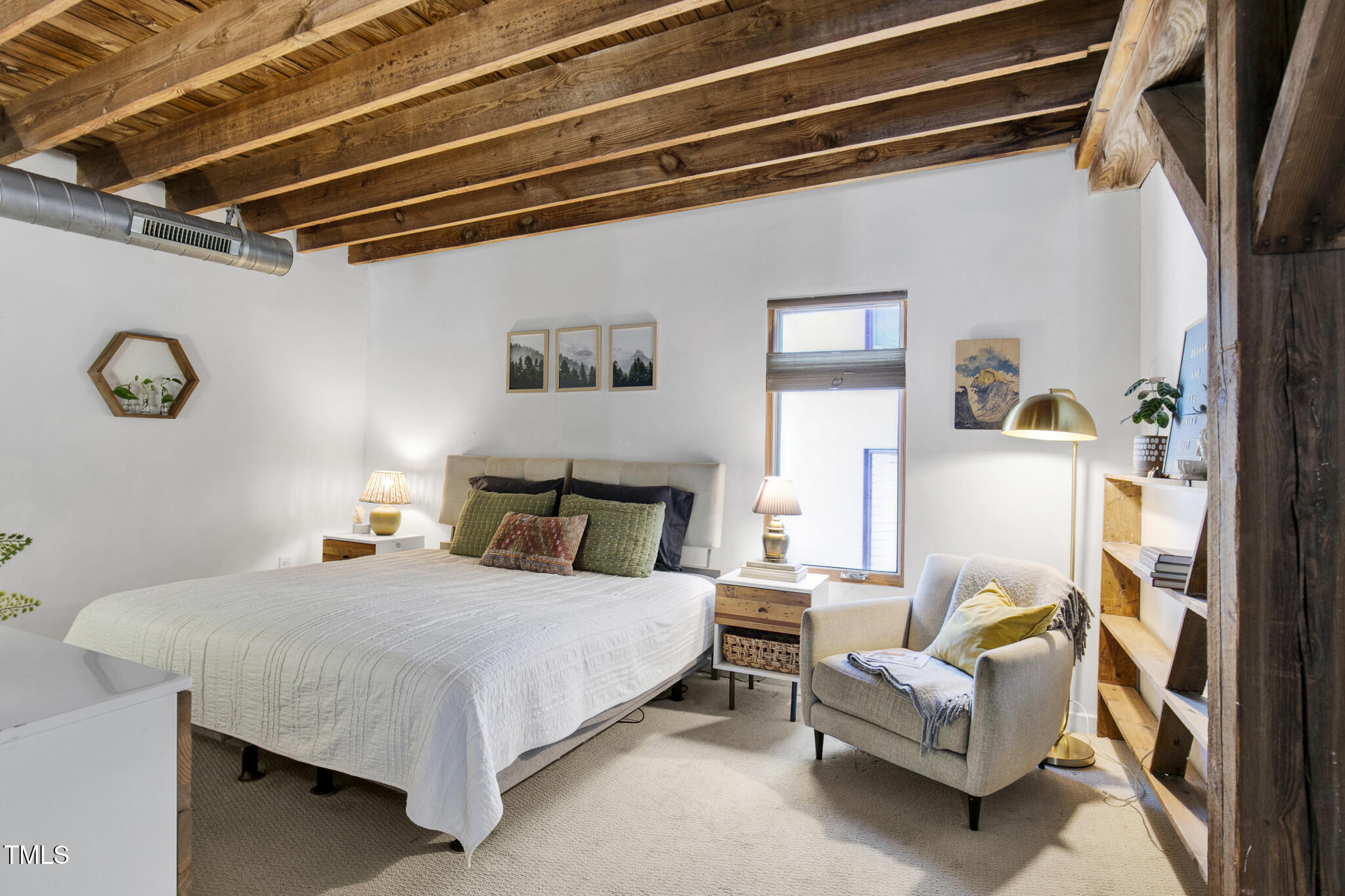 701 W Trinity Avenue # 116