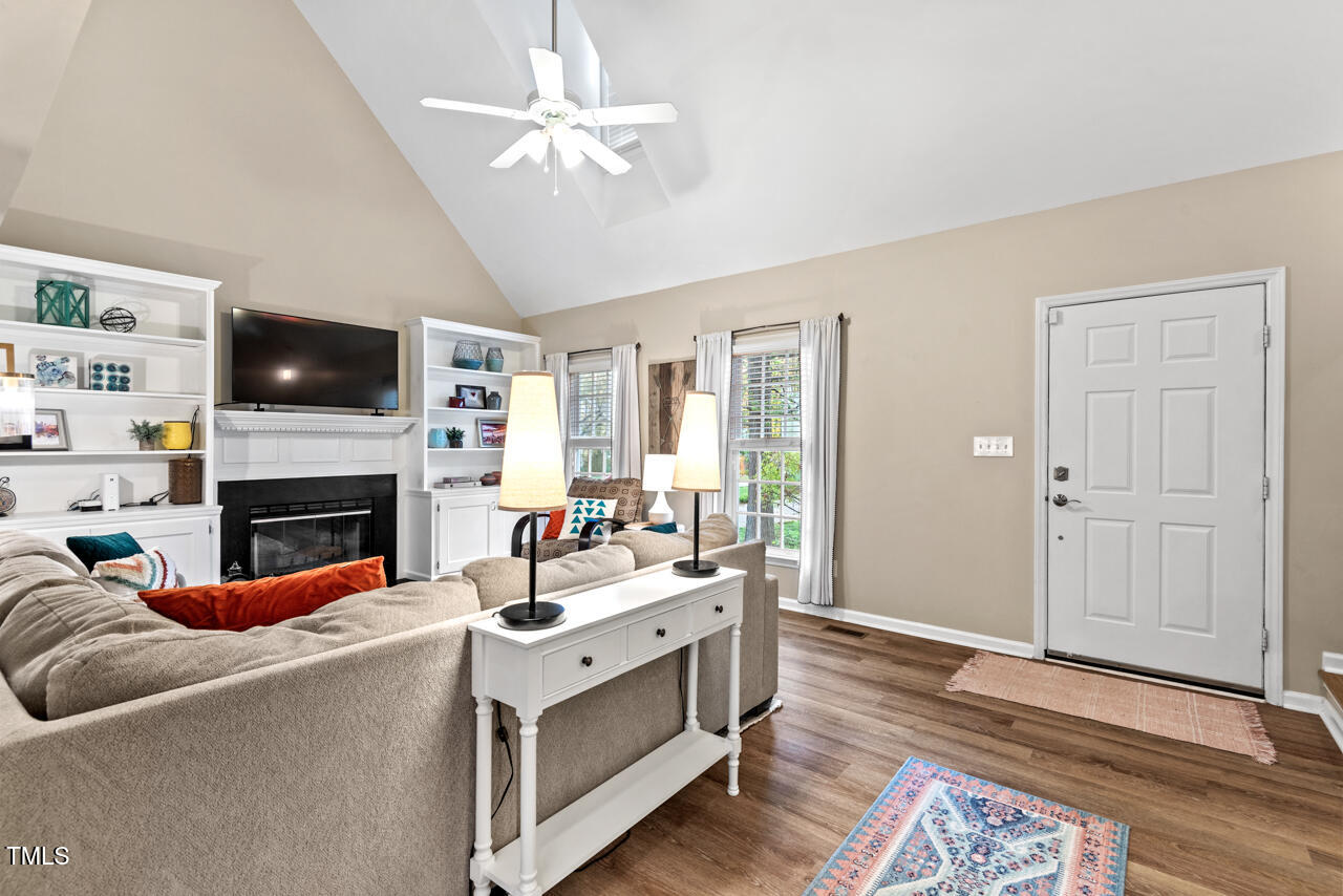 5911 Mountain Island Drive