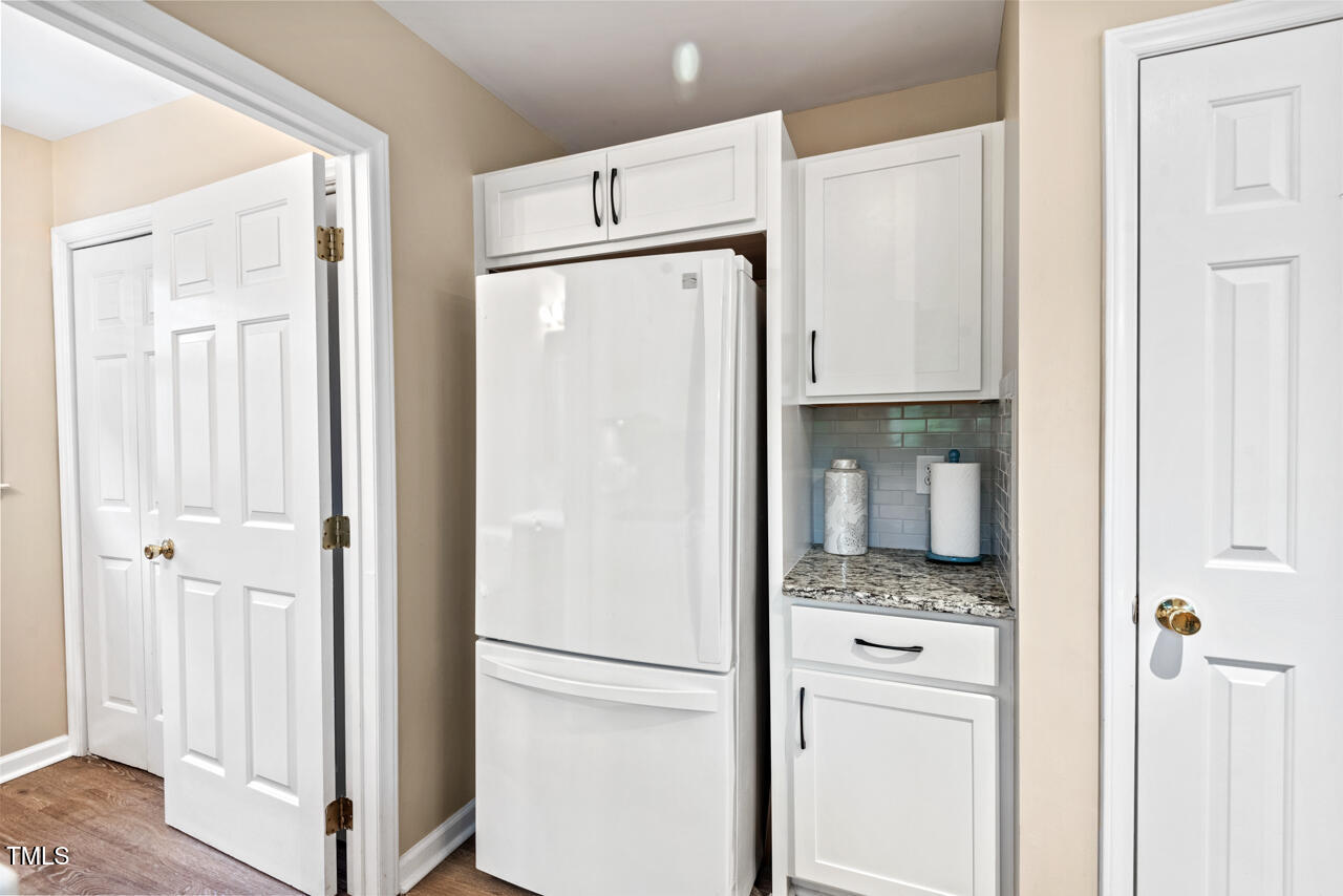 5911 Mountain Island Drive