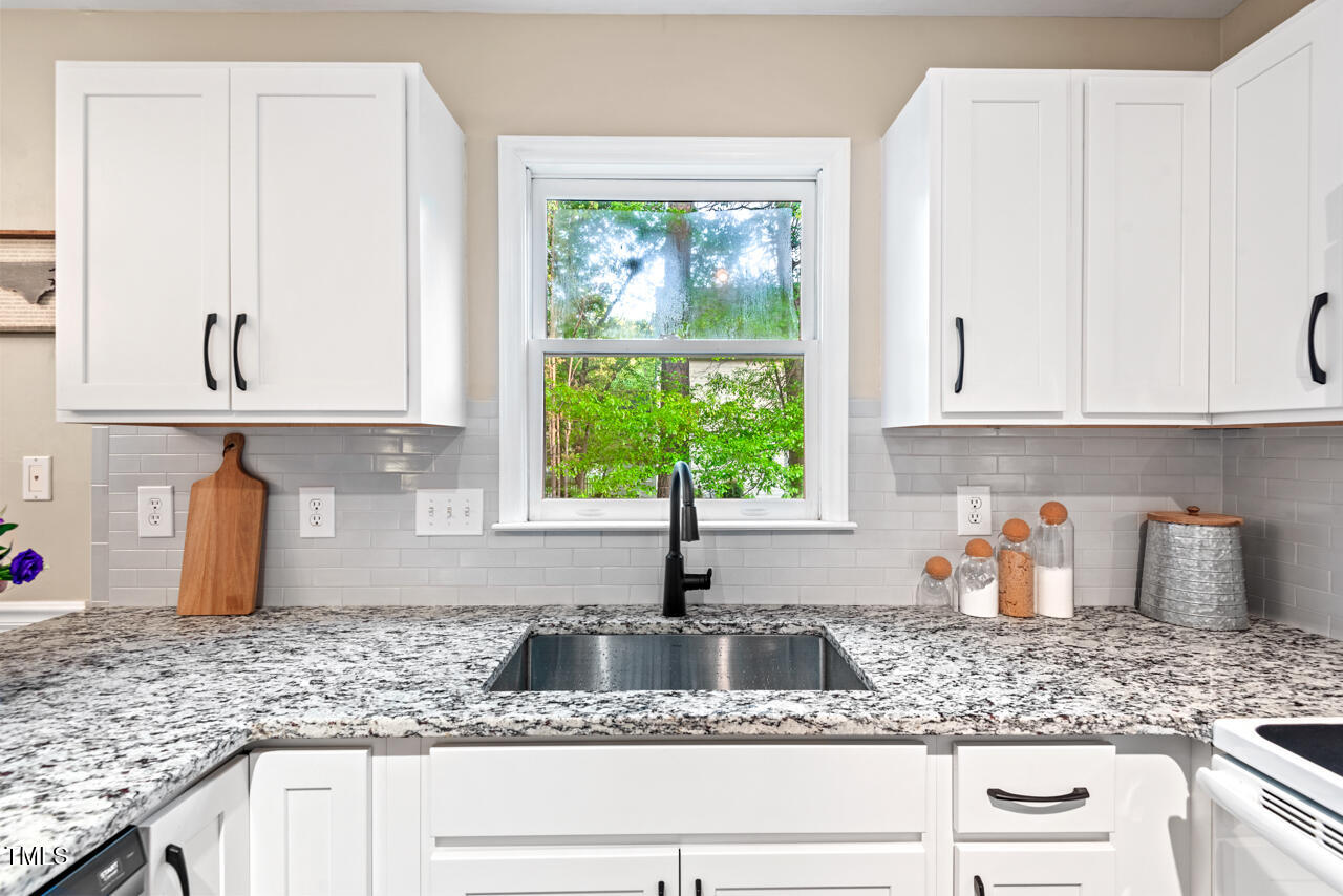 5911 Mountain Island Drive