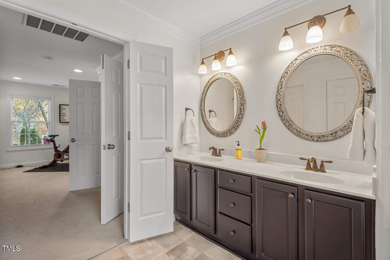 1216 Caribou Crossing