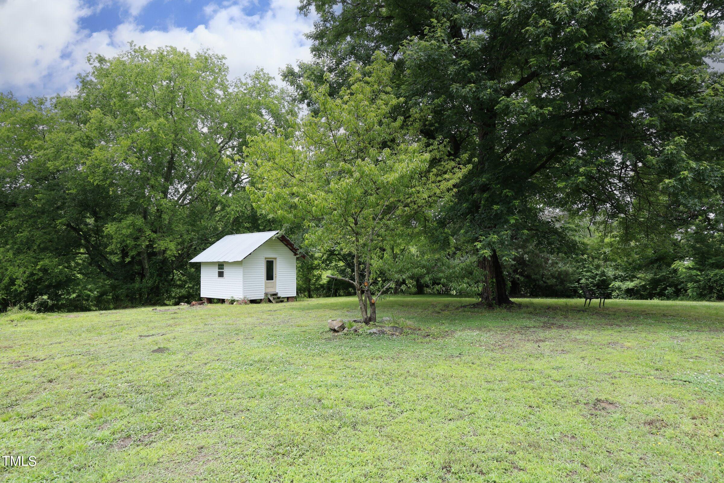 7129 Dexter Road