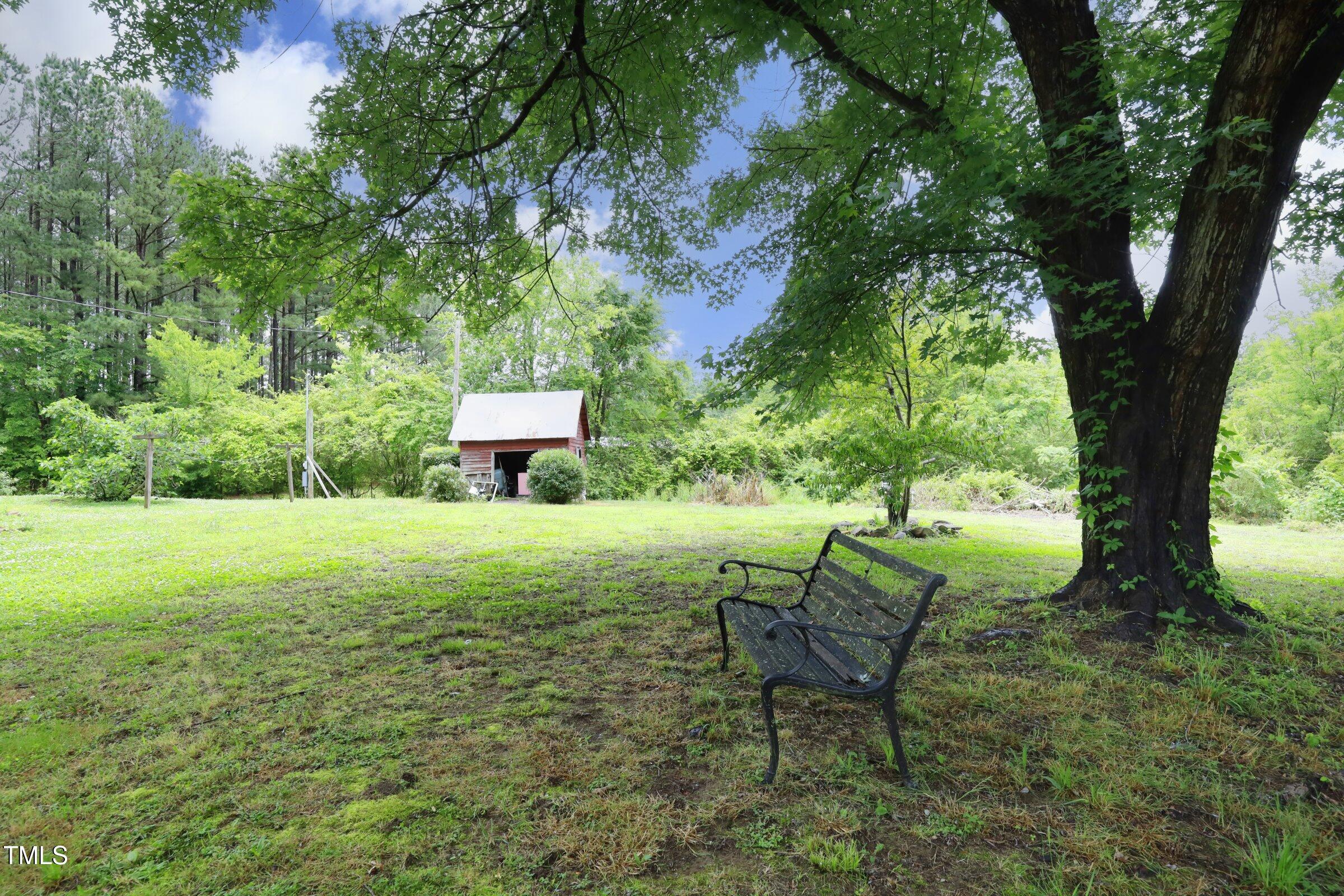 7129 Dexter Road