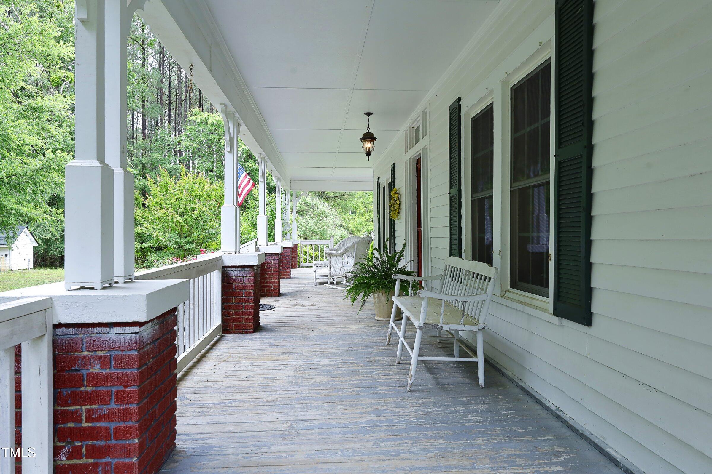 7129 Dexter Road