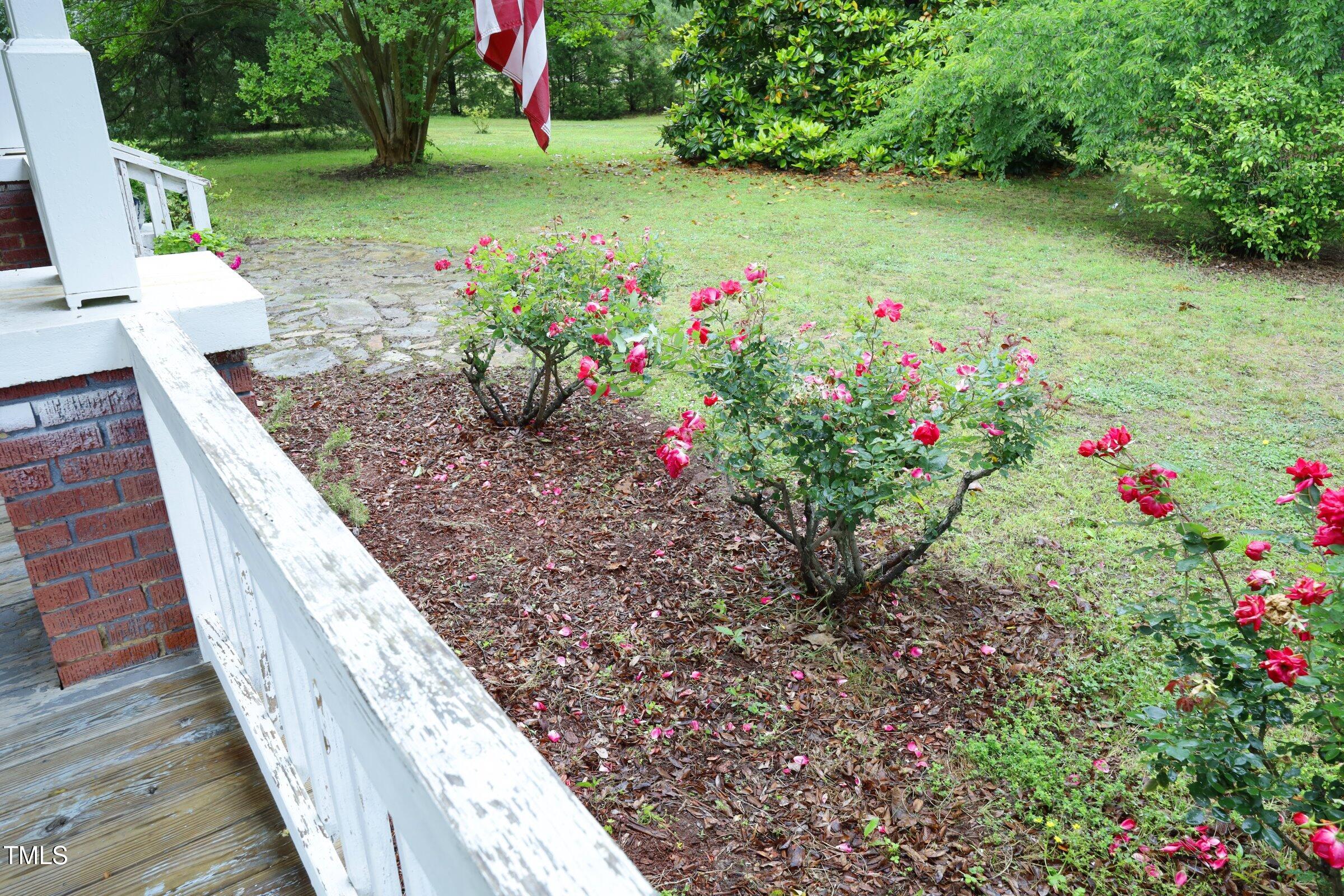 7129 Dexter Road