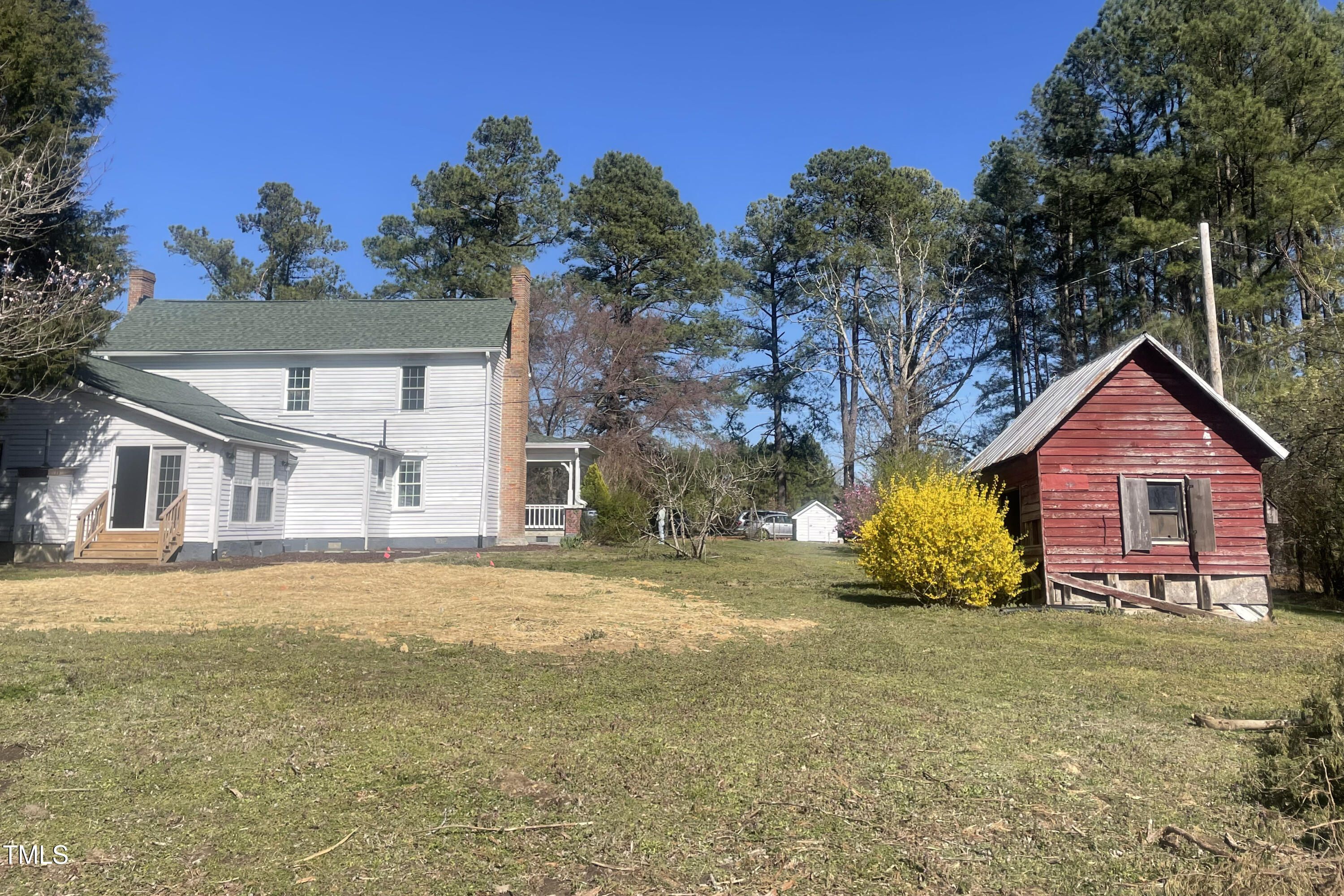 7129 Dexter Road