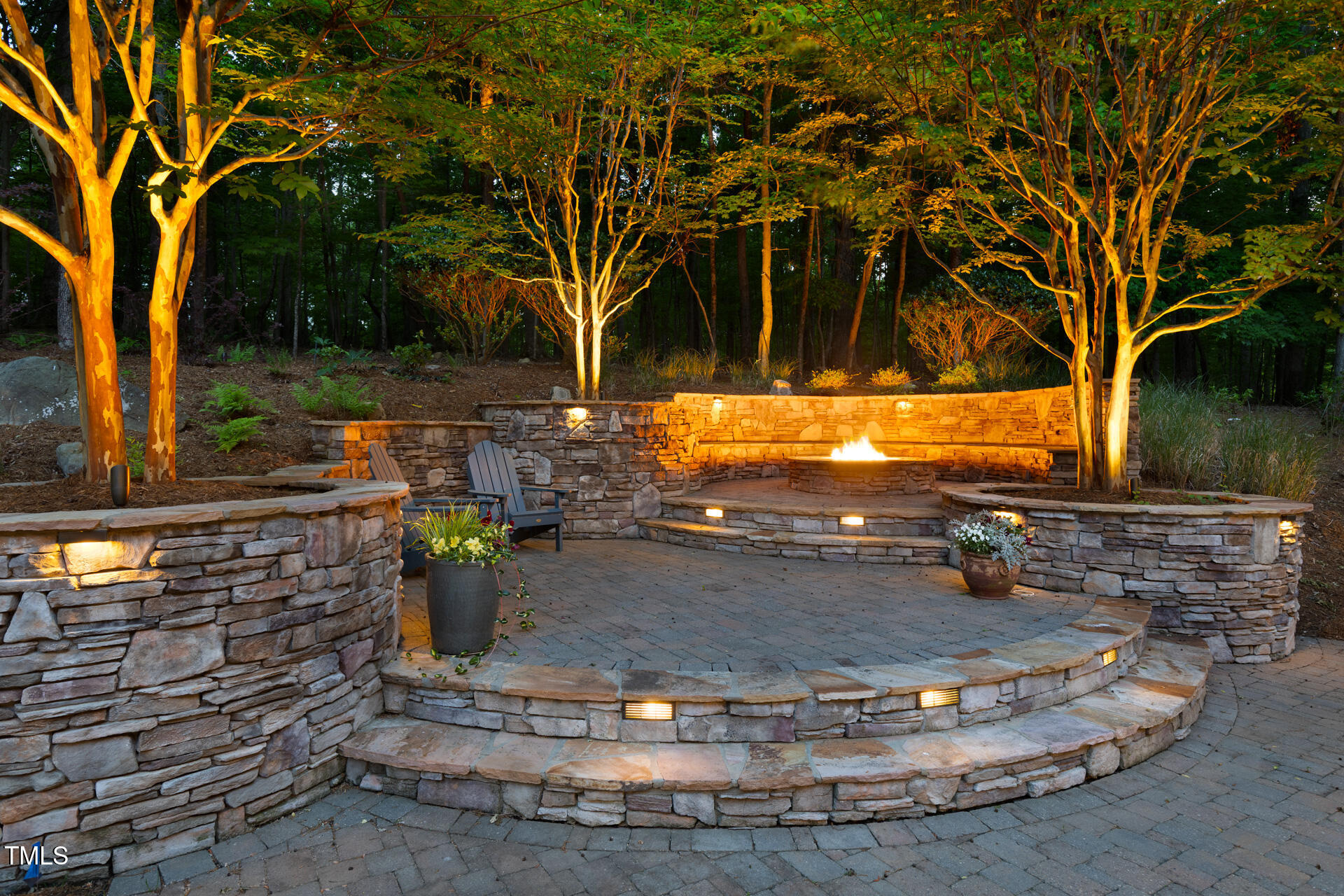 3513 Forest Oaks Drive