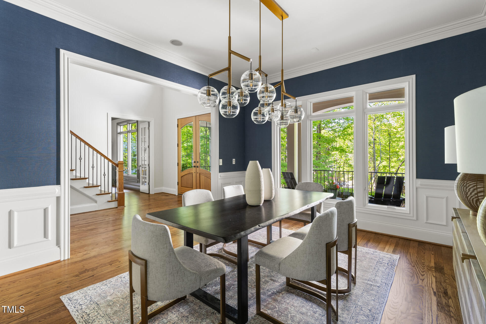 3513 Forest Oaks Drive