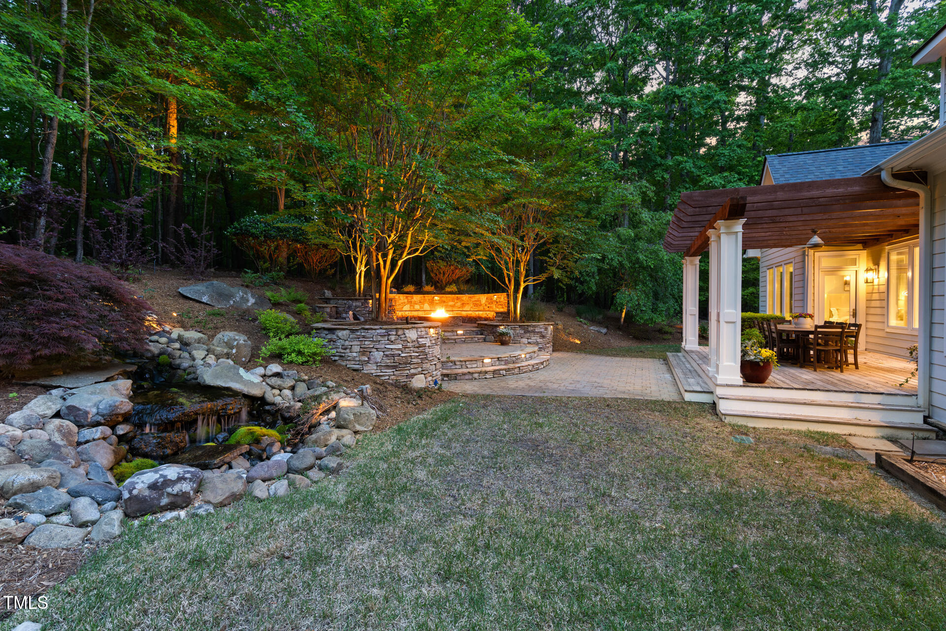 3513 Forest Oaks Drive