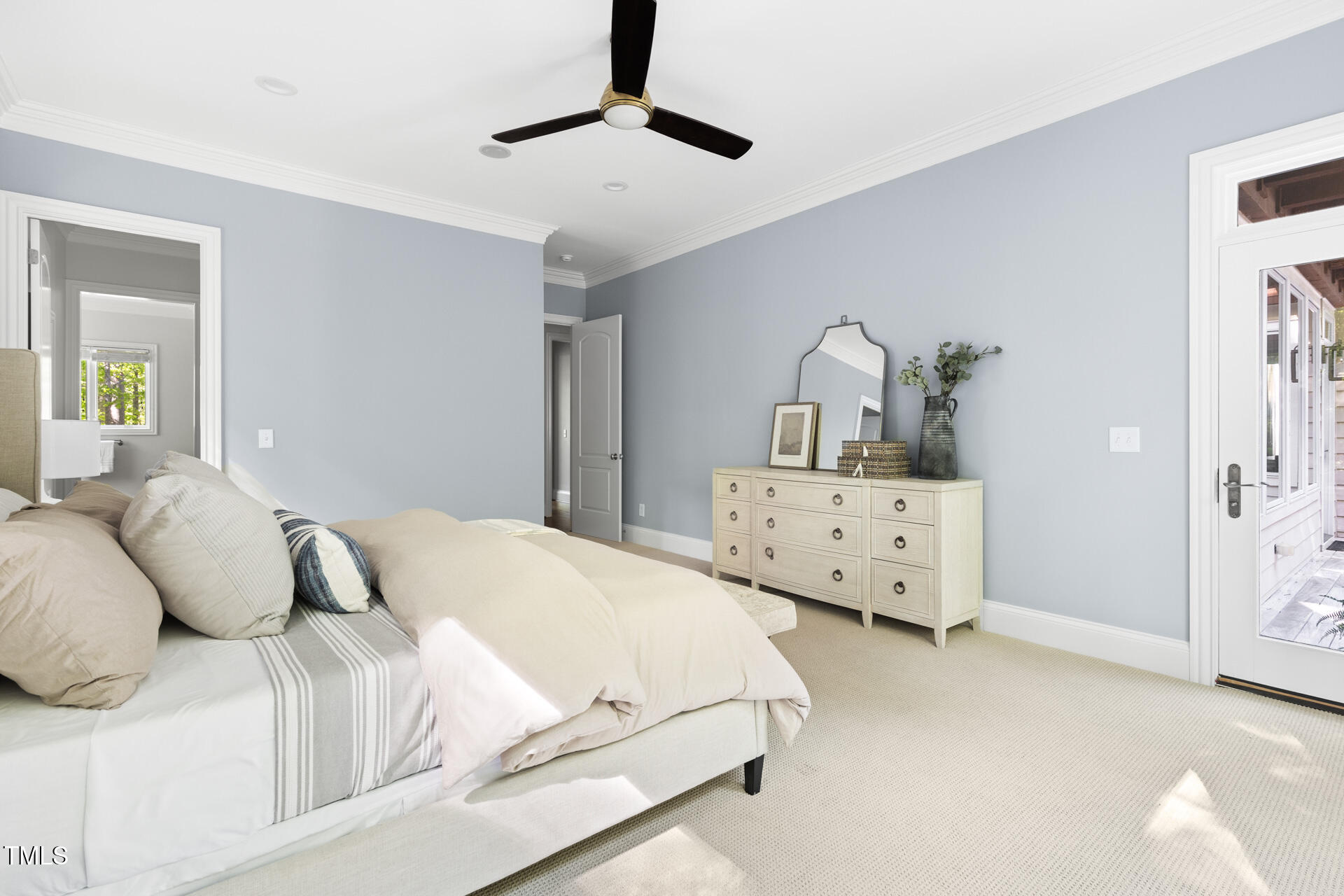 3513 Forest Oaks Drive