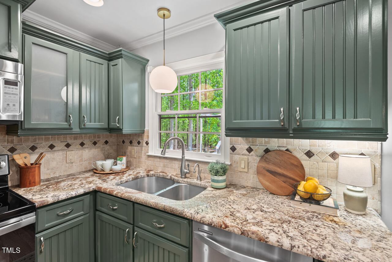 6614 Chantilley Place