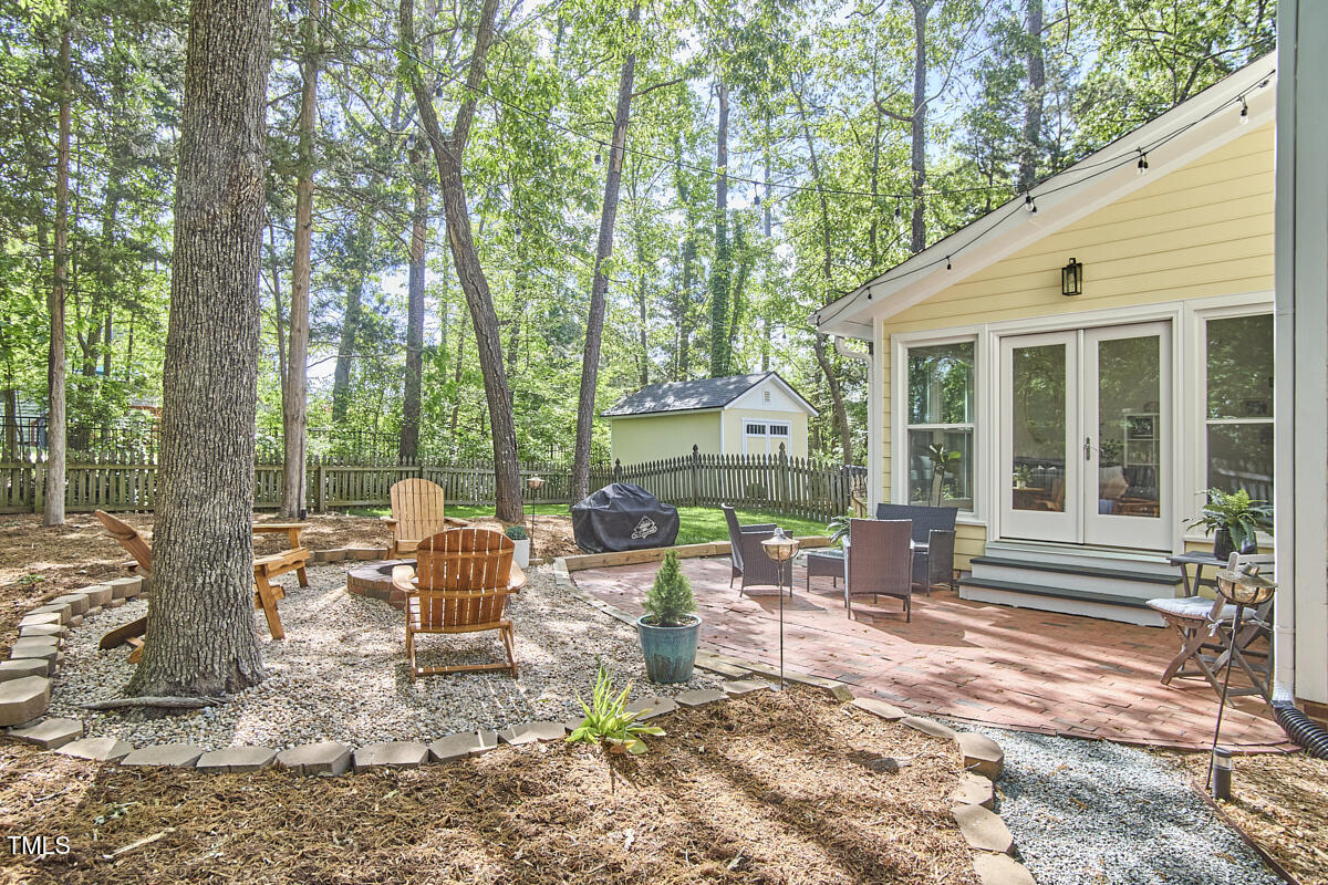 1203 Queensbury Circle