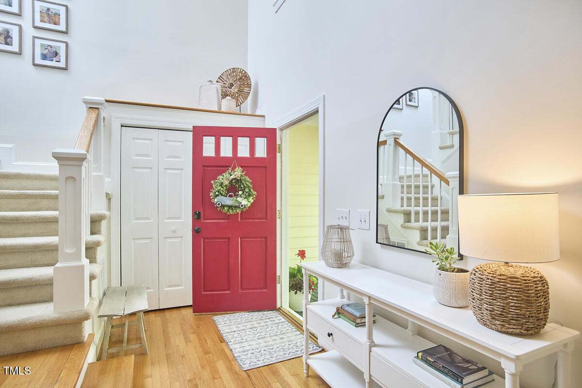 1203 Queensbury Circle