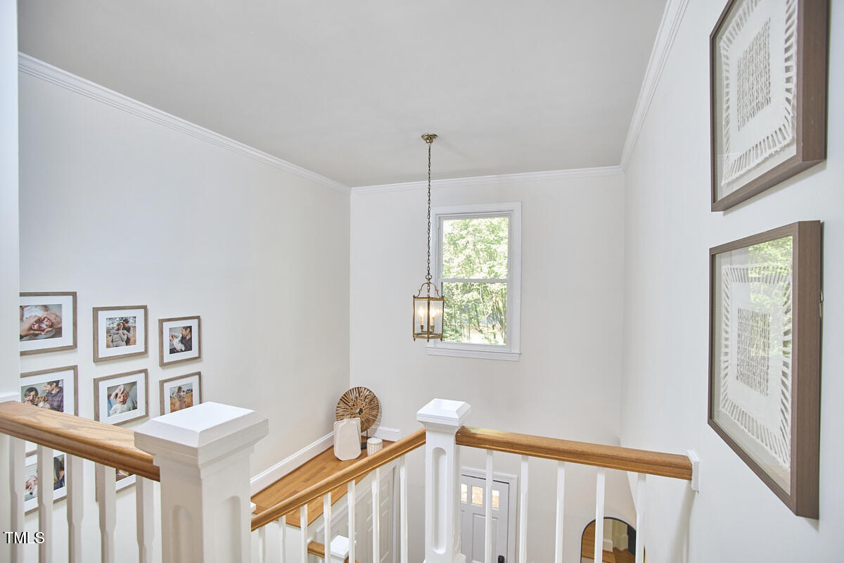 1203 Queensbury Circle