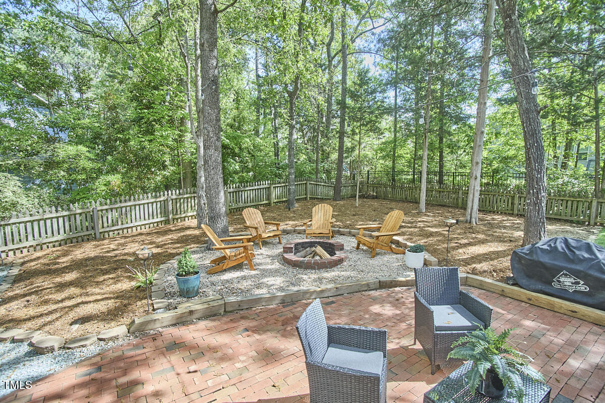 1203 Queensbury Circle