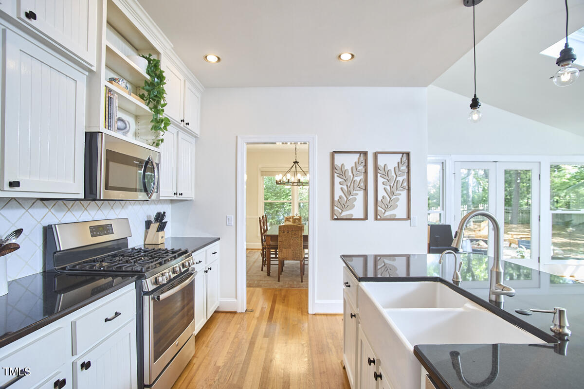 1203 Queensbury Circle