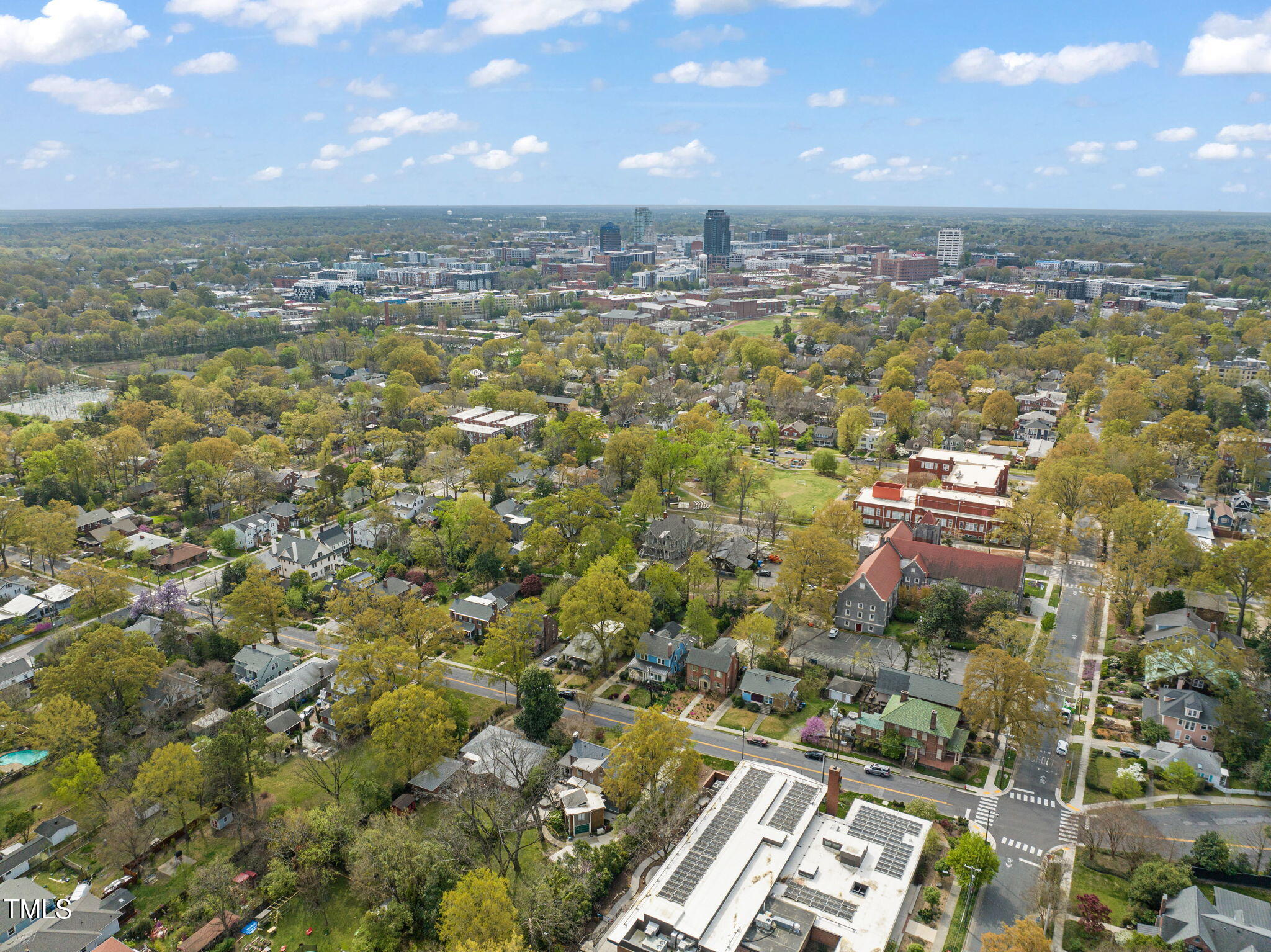 1024 W Markham Avenue