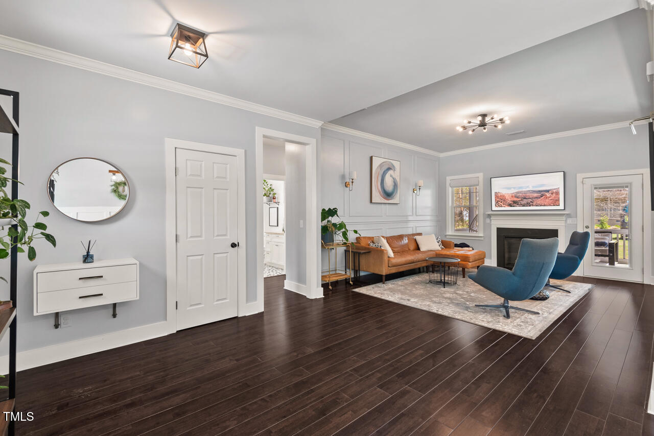 1427 Bungalow Avenue