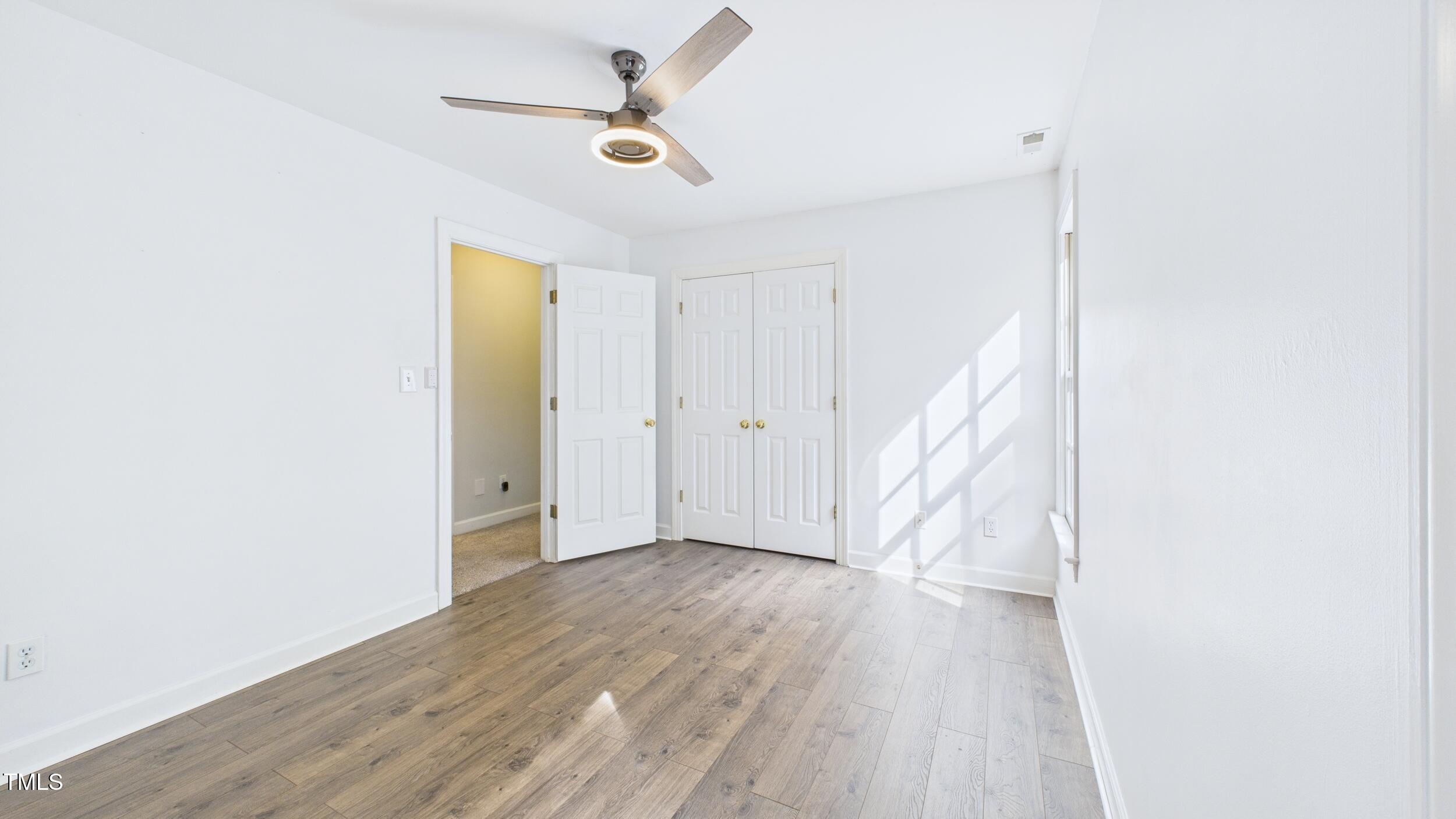 201 Johnstone Ct Court