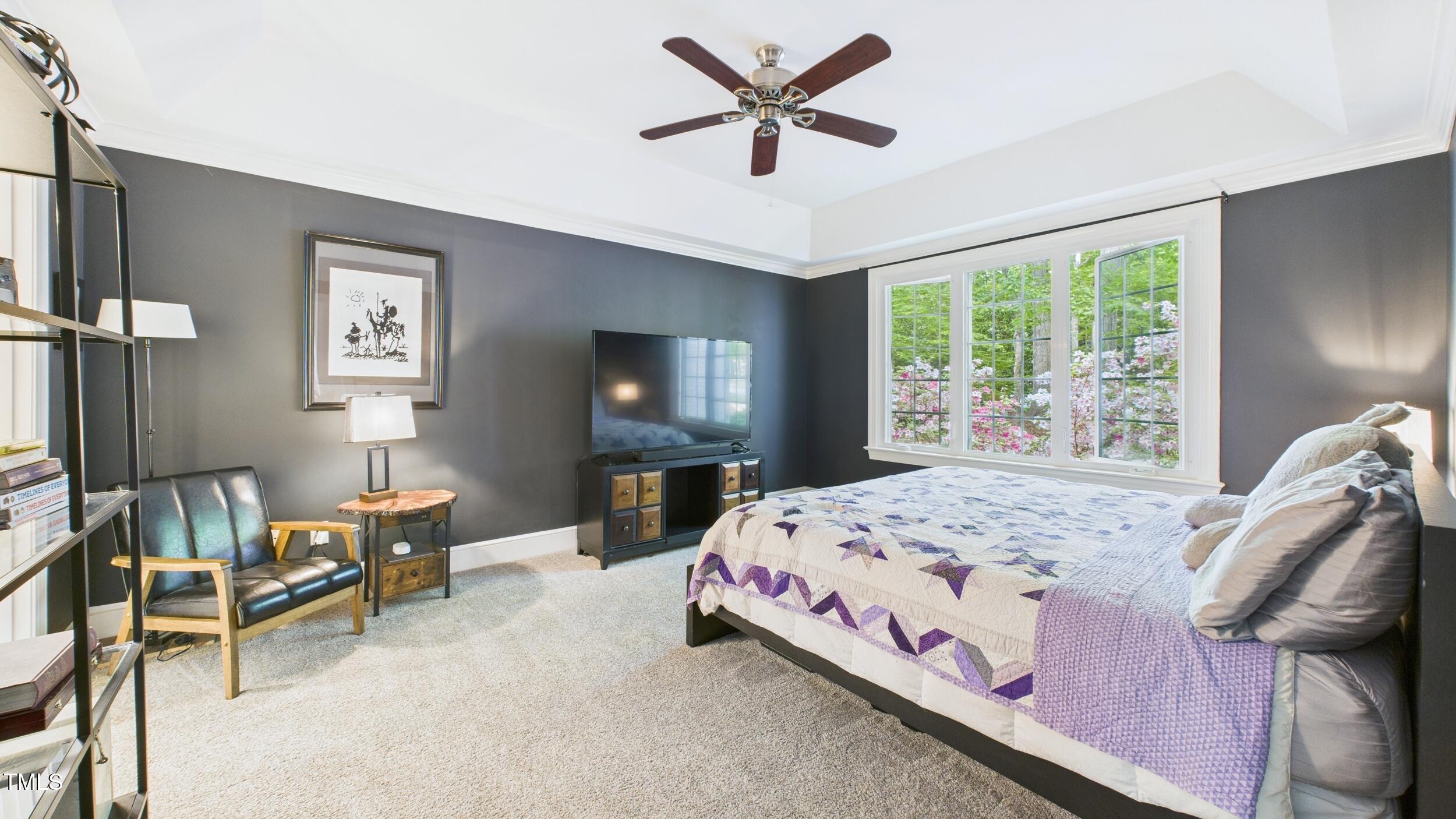 201 Johnstone Ct Court