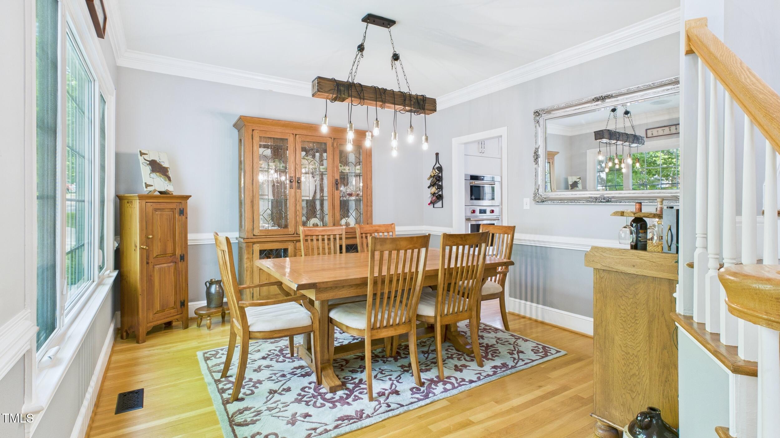 201 Johnstone Ct Court