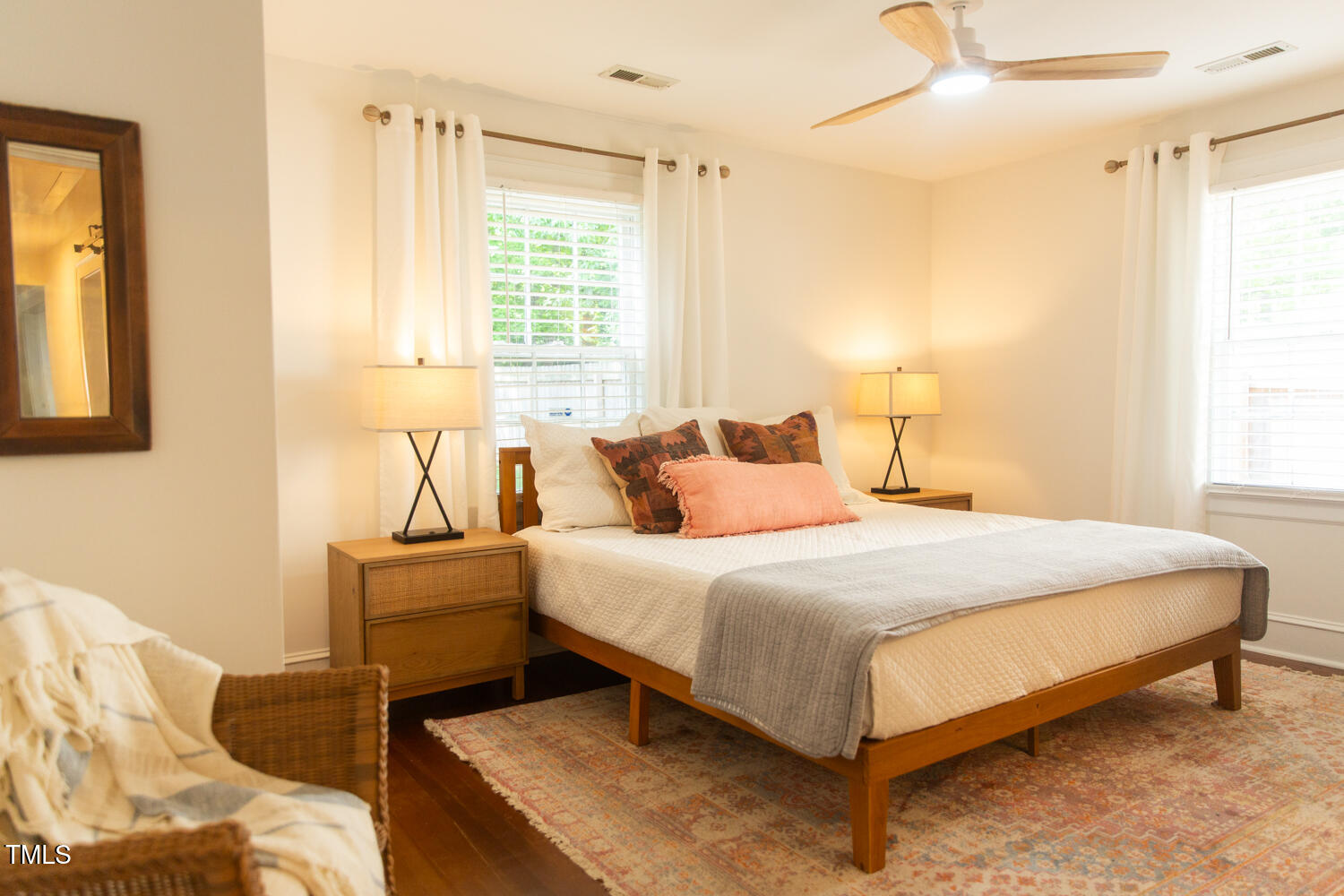 112 E Edgewood Drive