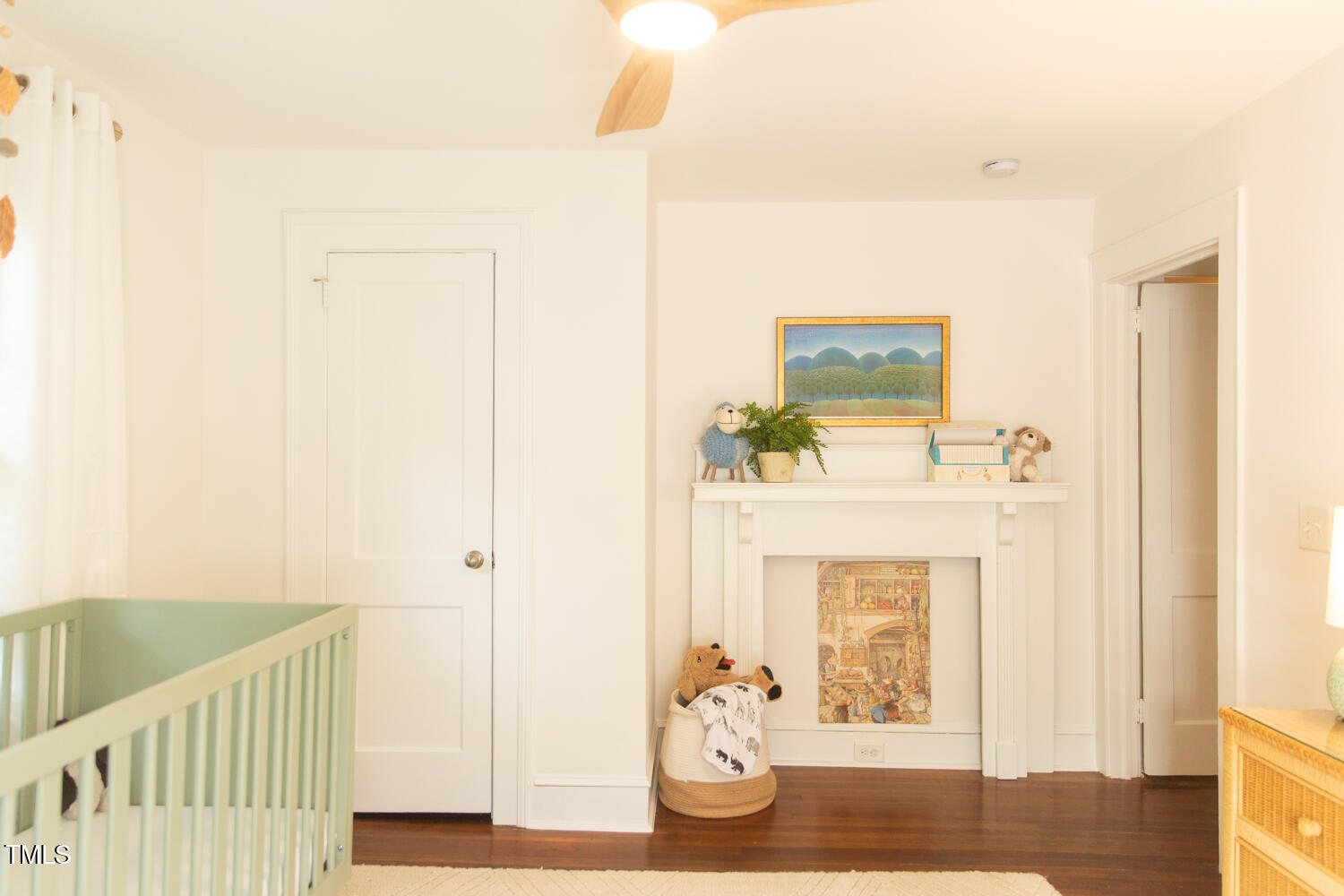 112 E Edgewood Drive