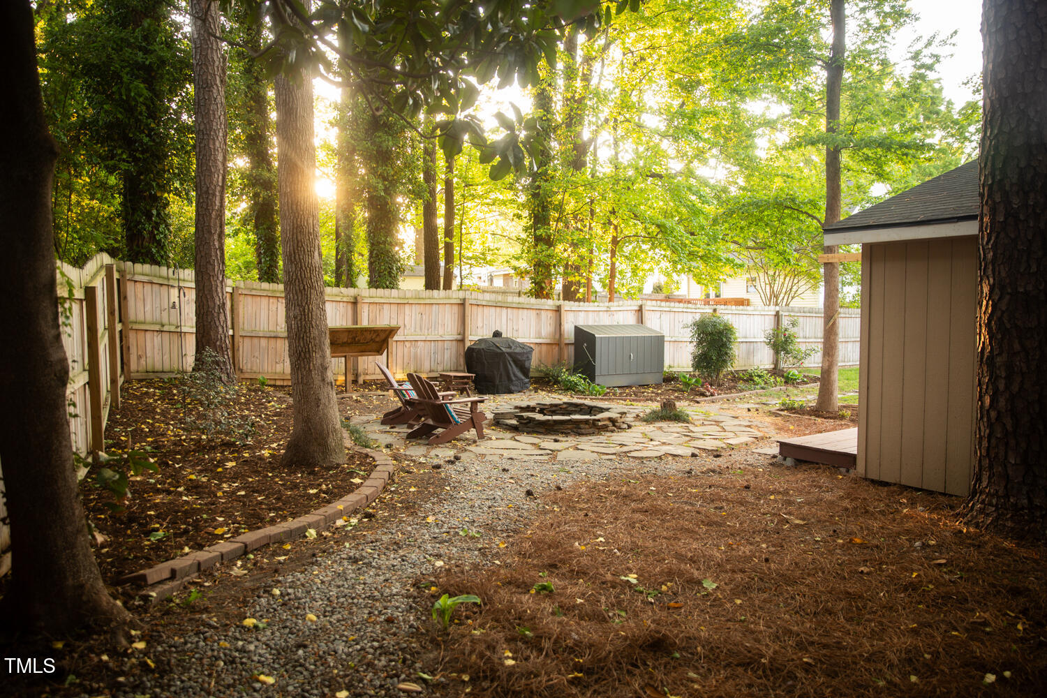 112 E Edgewood Drive