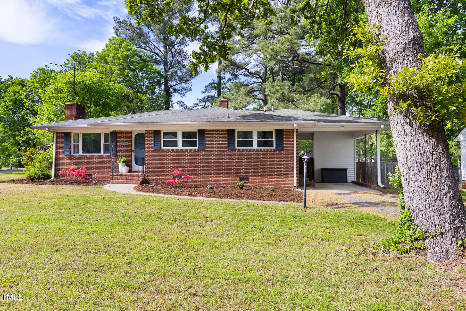 2702 Richwood Road