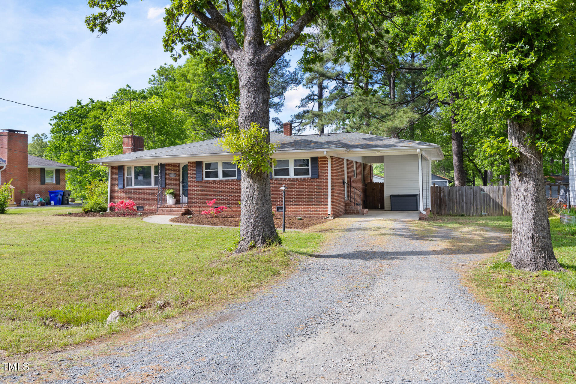 2702 Richwood Road