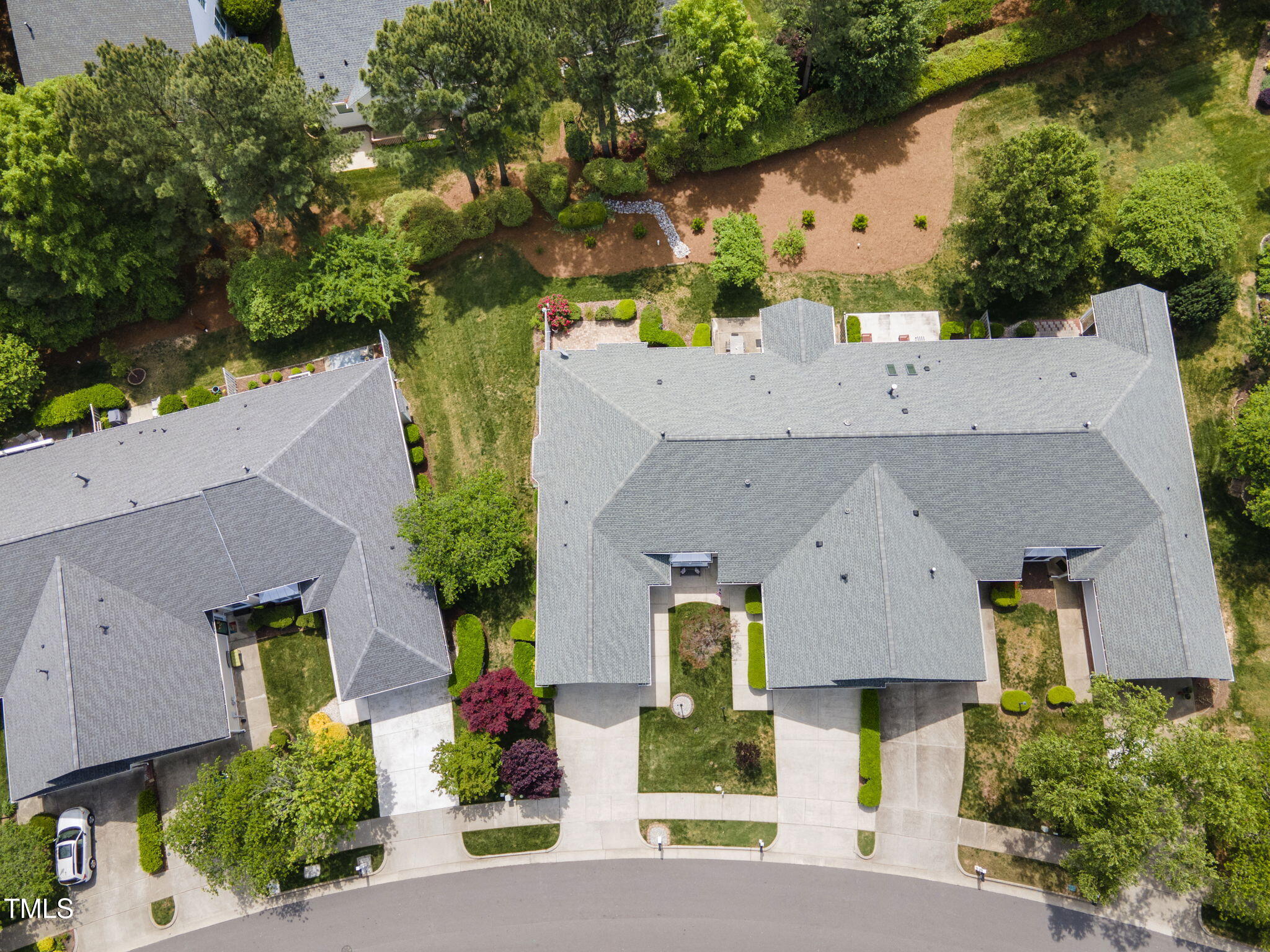 408 Sawgrass Hill Court