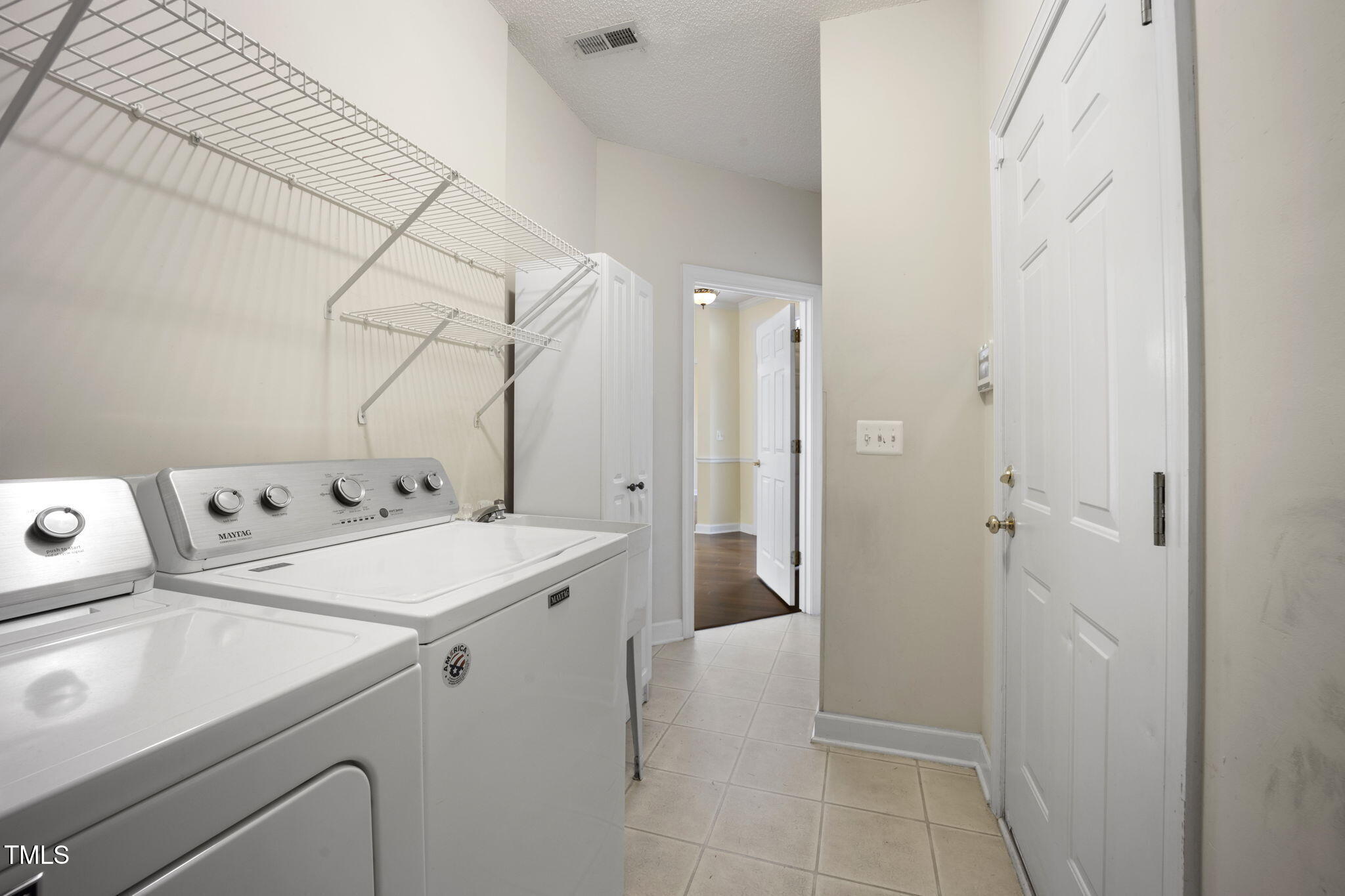 408 Sawgrass Hill Court