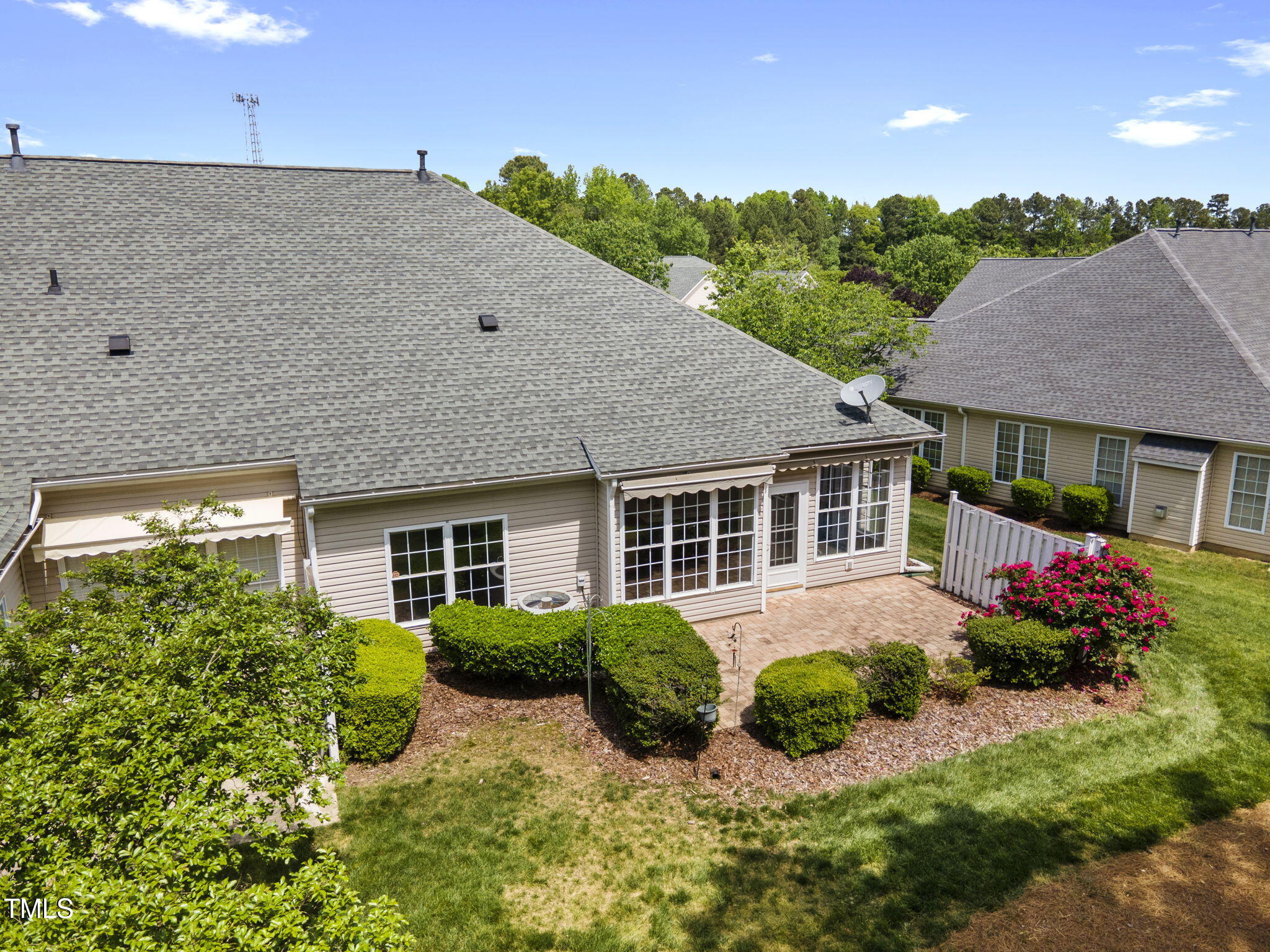 408 Sawgrass Hill Court