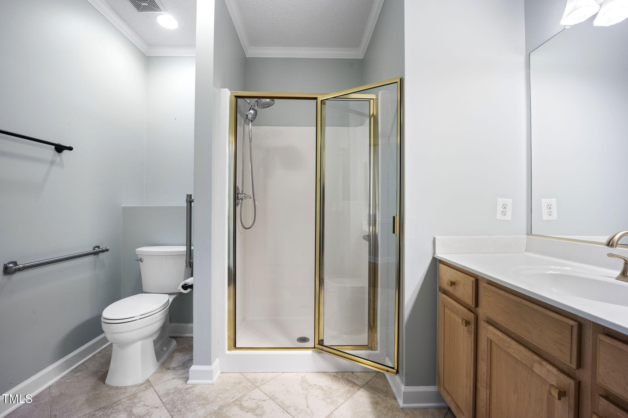 408 Sawgrass Hill Court