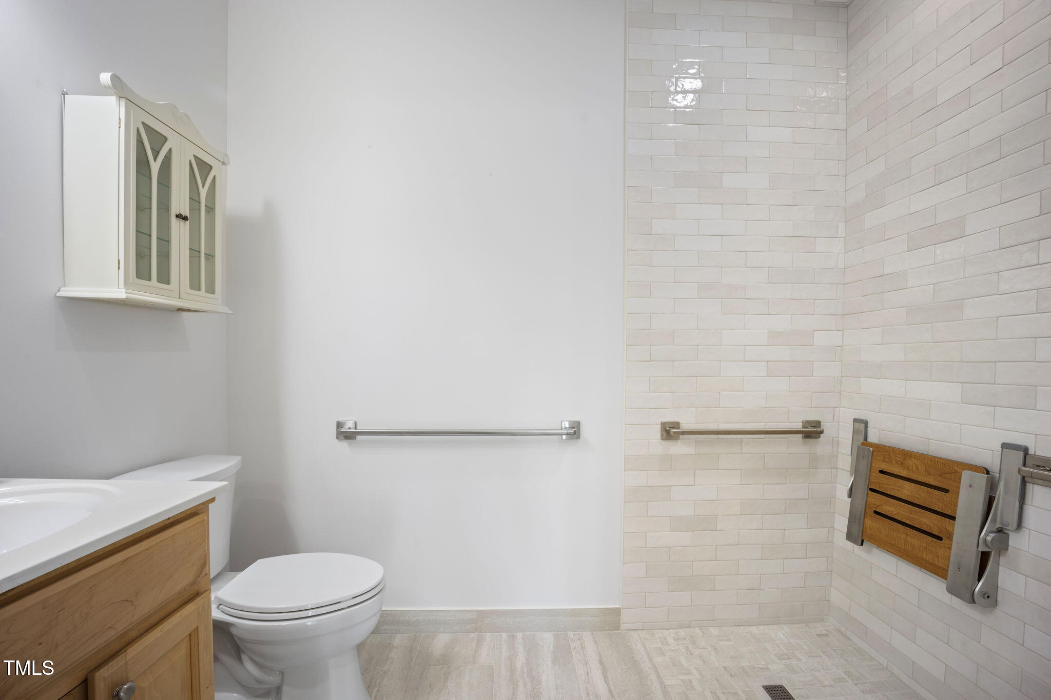 408 Sawgrass Hill Court