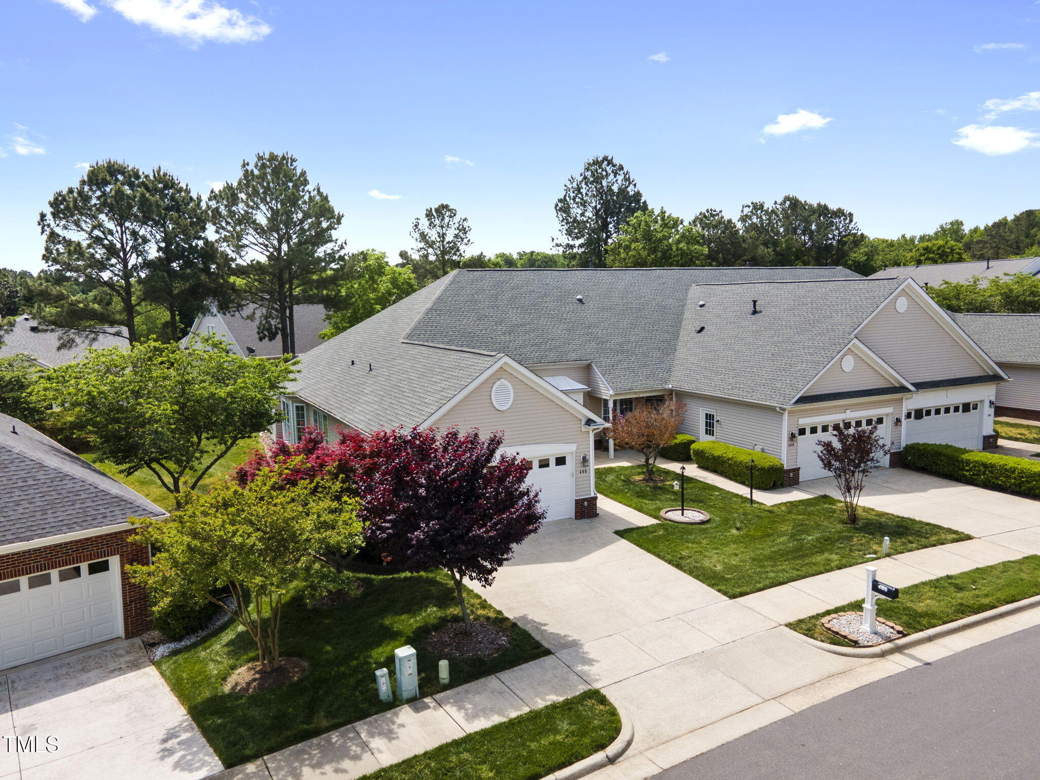 408 Sawgrass Hill Court